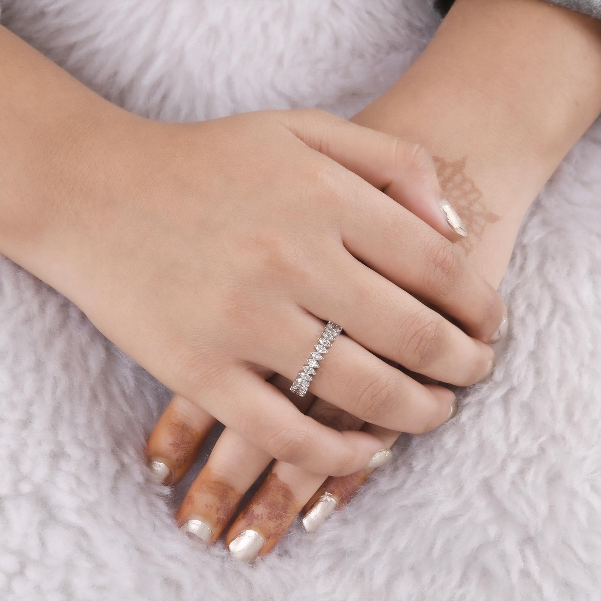 Women's 1.65 Carat Pear Shape Diamond Band Ring 14 Karat White Gold Handmade Jewelry For Sale