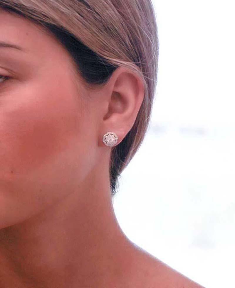 Women's 1.65 Carat White Diamonds, 18 Karat White Gold Flower Stud Earrings For Sale