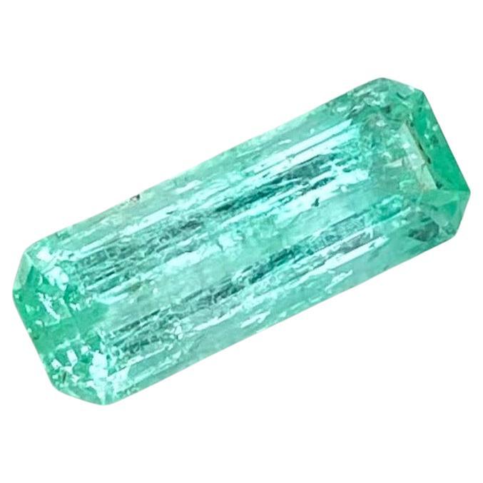 1.65 Carats Emerald Stone Emerald Cut Natural Gemstone From Afghanistan For Sale