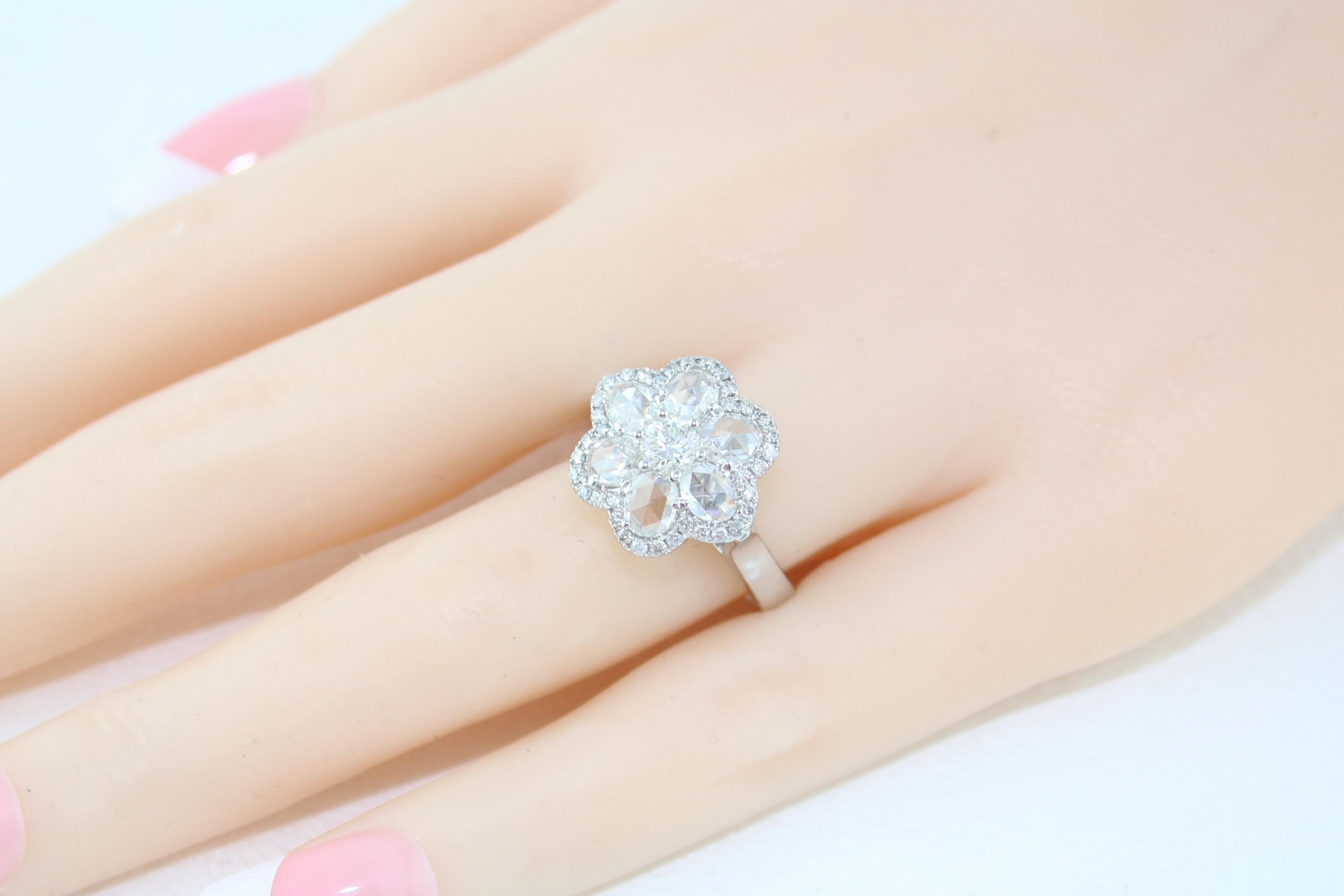 1.65 Carat Rose Cut and Round Diamonds Gold Flower Ring For Sale 4