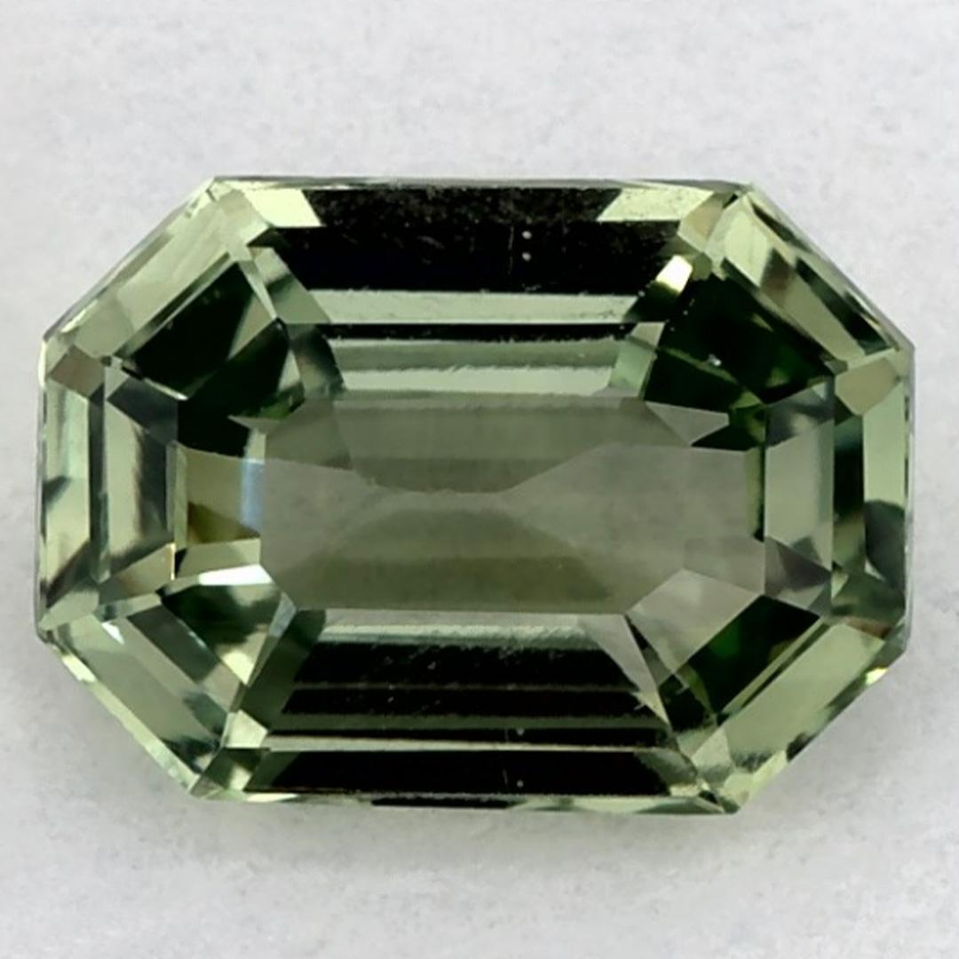 1.65 Ct Green Sapphire Octagon Cut Loose Gemstone en venta
