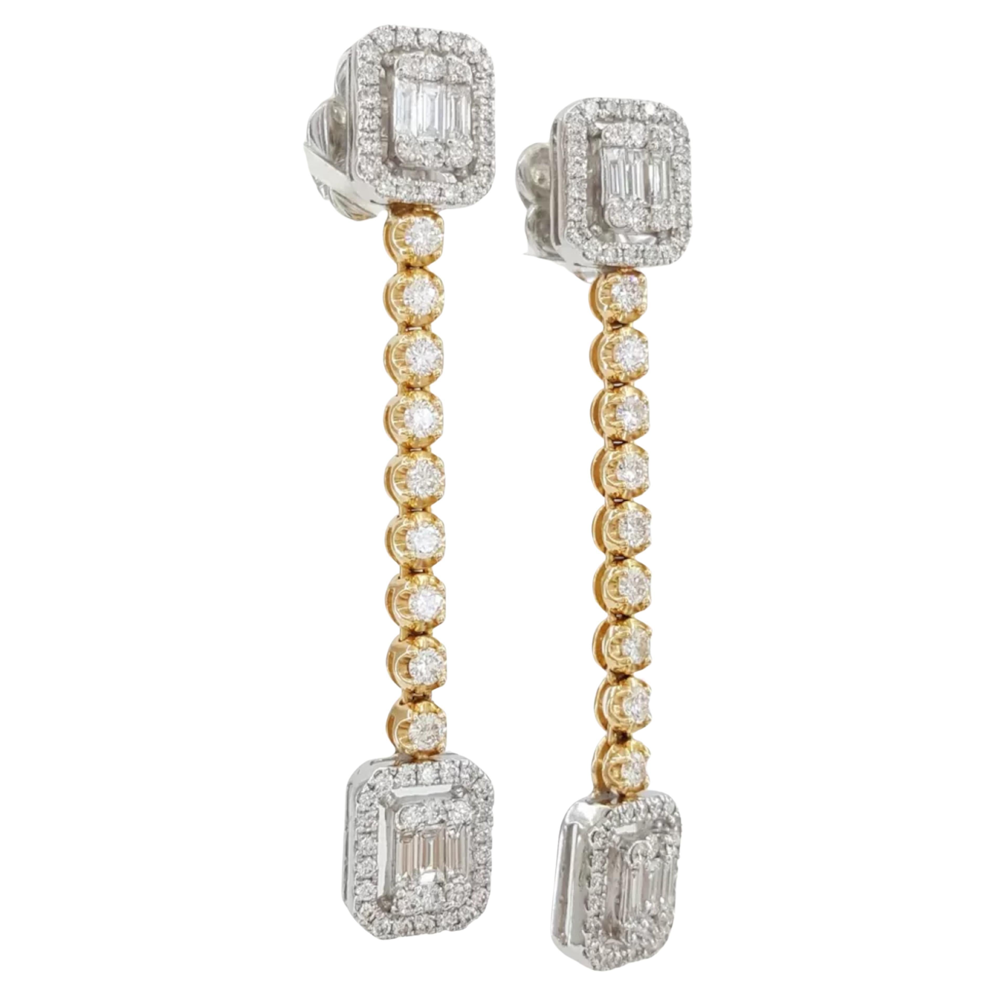 1,65 Karat runde und Baguetteschliff-Diamanttropfenohrringe aus 18 Karat Weiß- und Roségold.
Die Ohrringe wiegen 9,5 Gramm, enthält 102 Runde & 12 Baguette Cut Diamanten mit einem Gewicht von ca. 1,65 ct, die Diamanten sind E-G in Farbe, VVS-VS