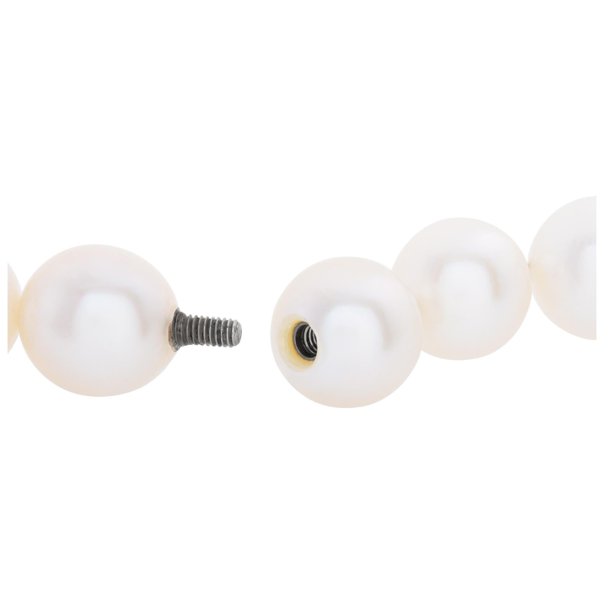 Women's Pearl Choker, Golden to Rose Color For Sale