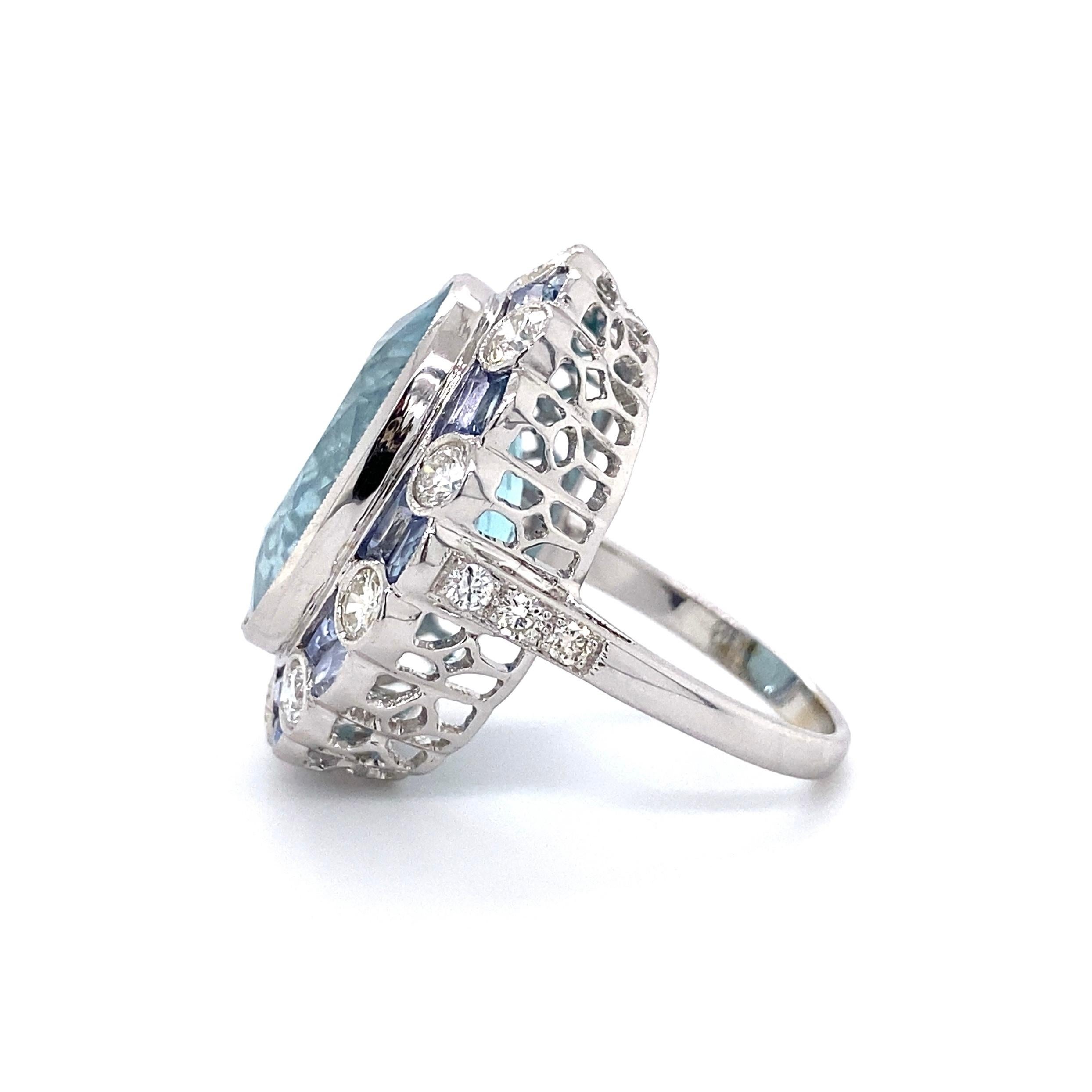 16.50 Carat Aquamarine Diamond Sapphire Platinum Ring Estate Fine Jewelry 3