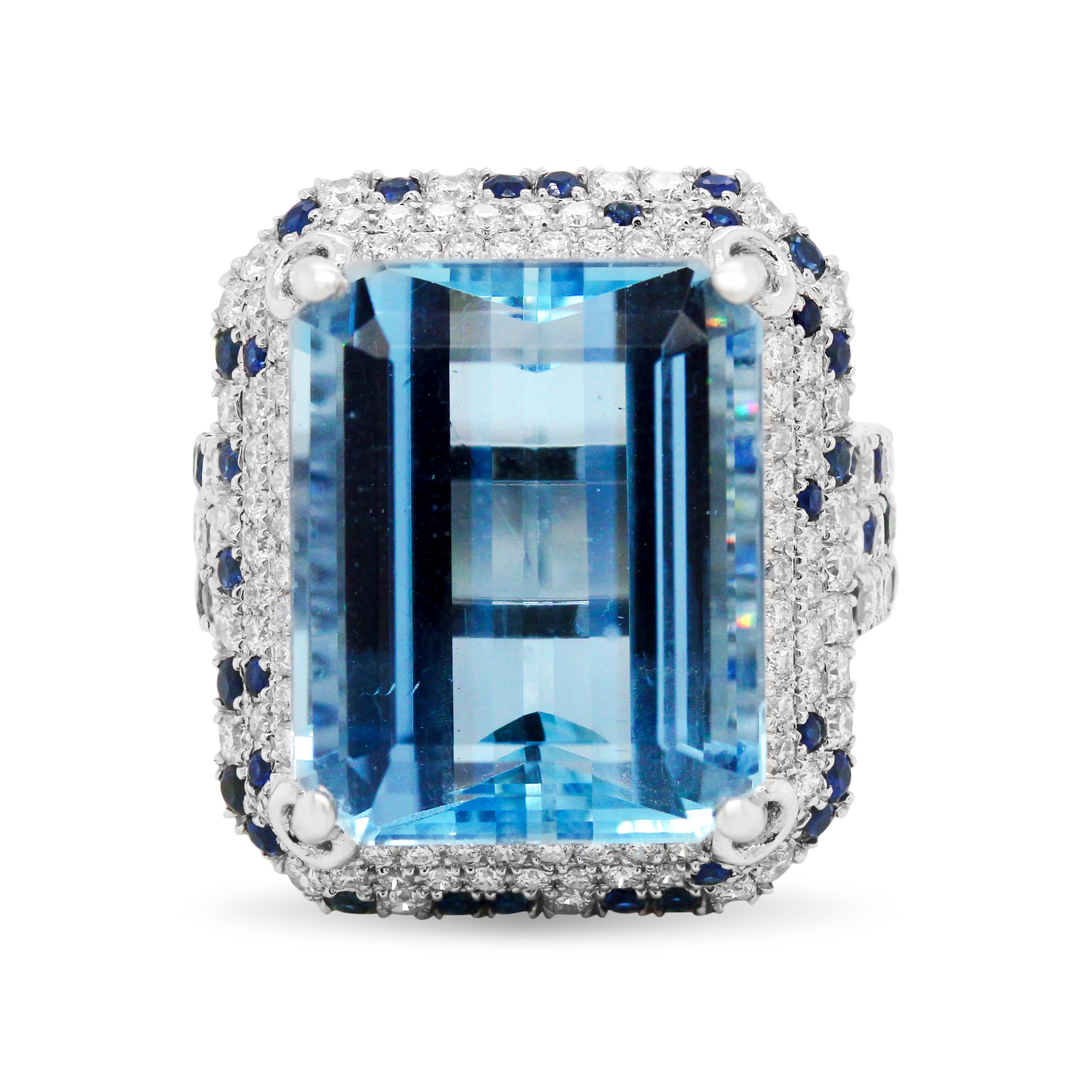 Contemporary 16.50 Carat Emerald Cut Aquamarine Blue Sapphire Diamond 18 Karat Gold Ring