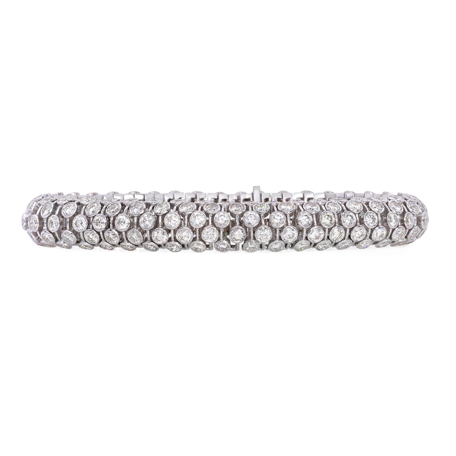 16.50 Carat Serpent Diamond Bracelet in 18K White Gold For Sale 2