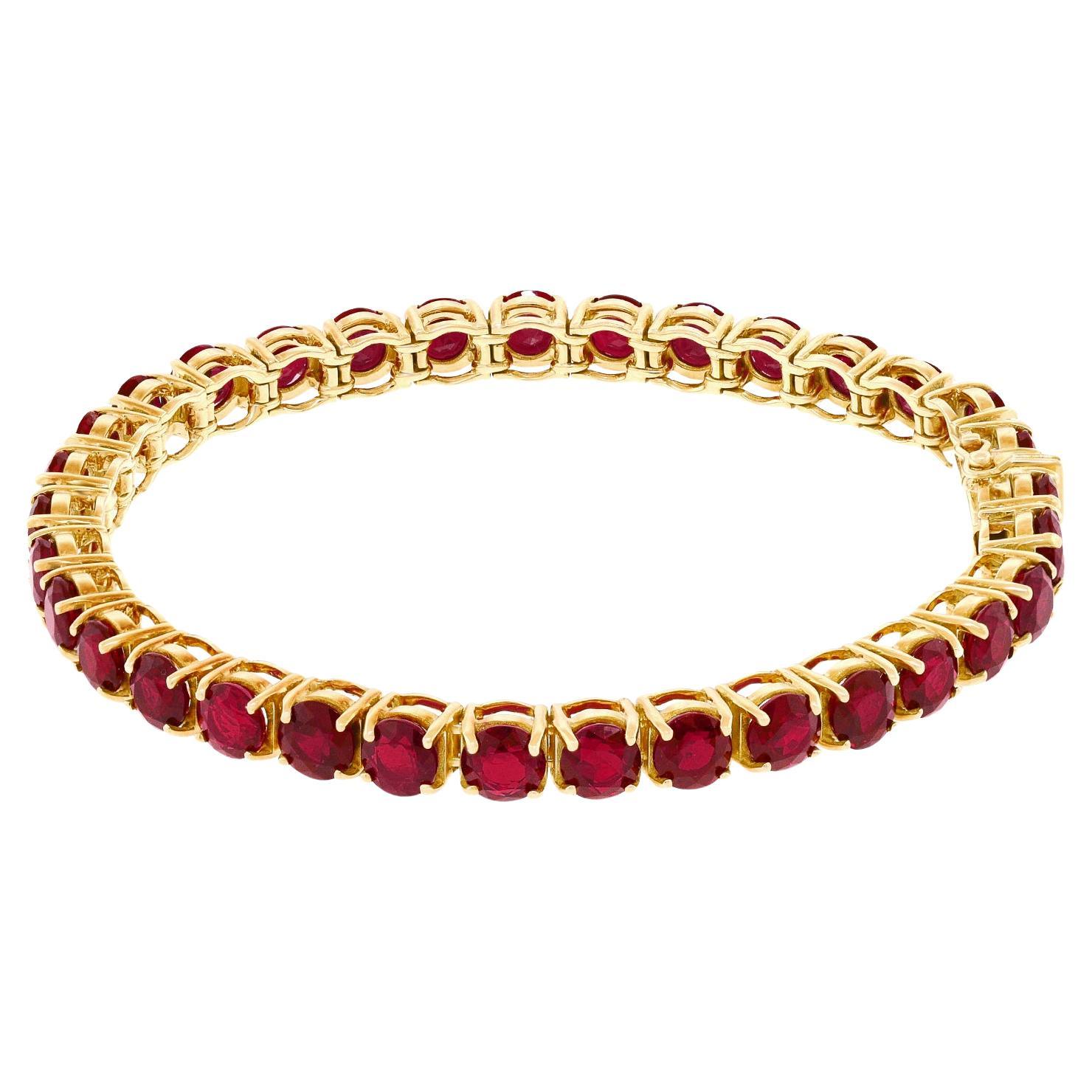 16.50-Carats Ruby Line Bracelet 18k c1970s For Sale