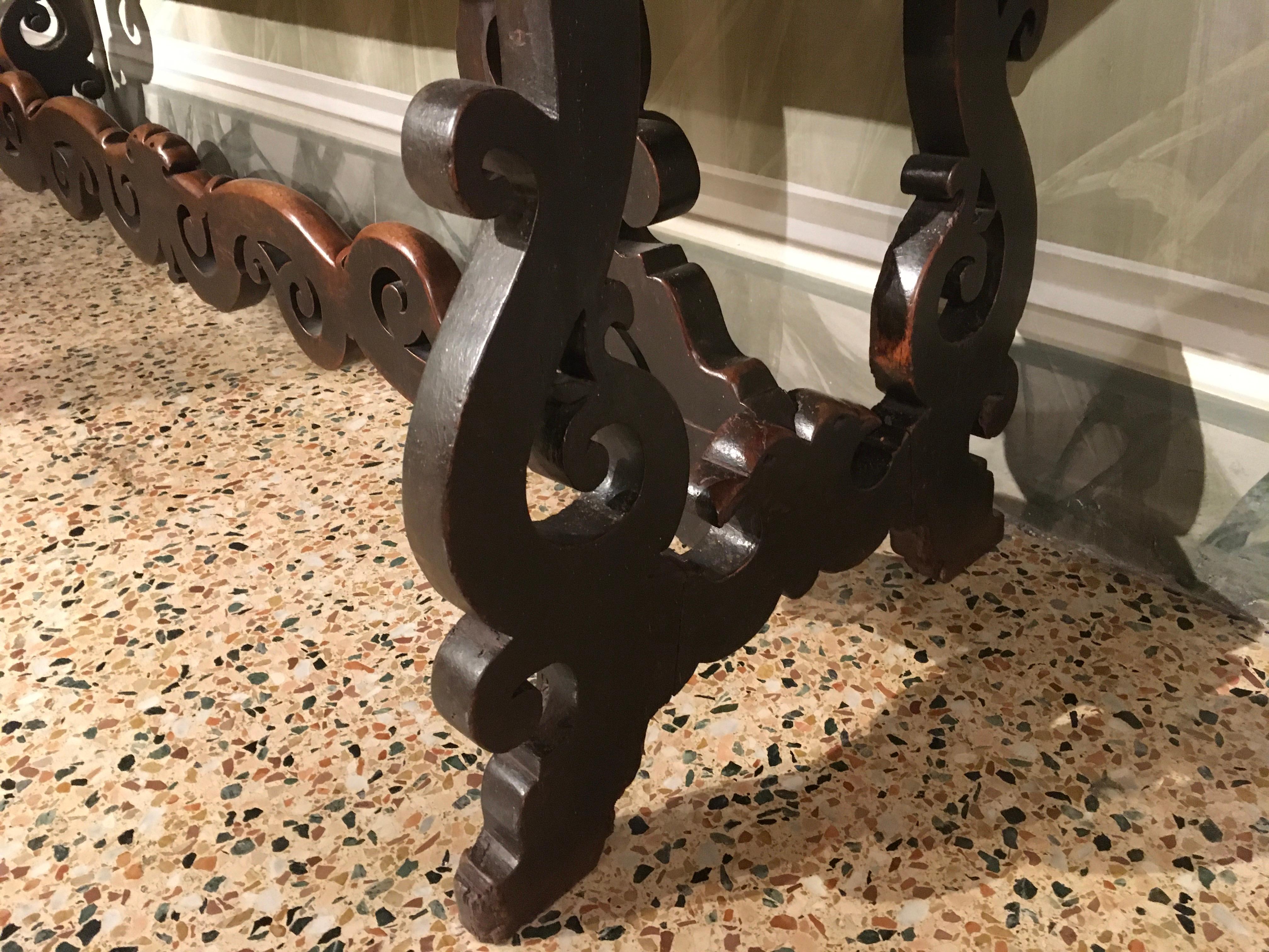 1650 Italy Solid Baroque Walnut Dining Table or Console For Sale 3
