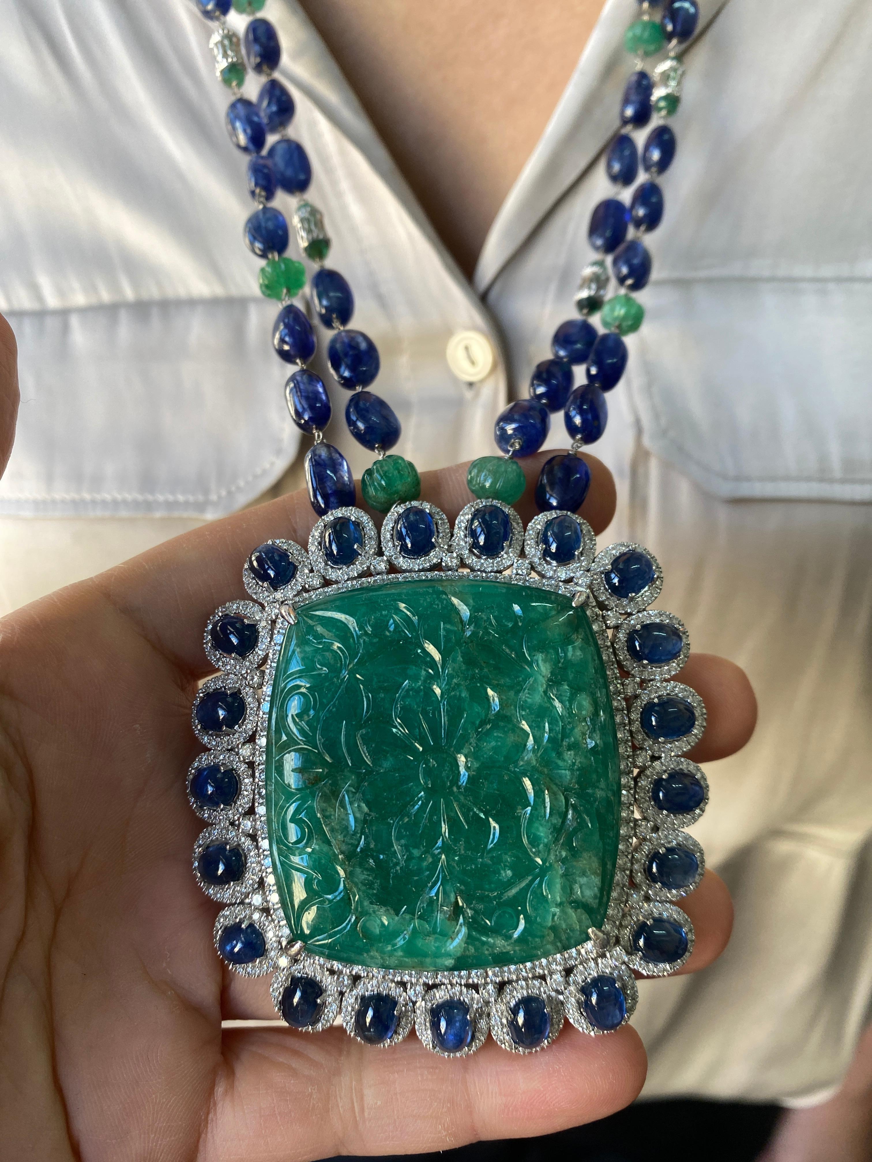 165.32 Carat Carved Emerald, with Sapphire and Emerald Beads Necklace In New Condition In Bangkok, Thailand