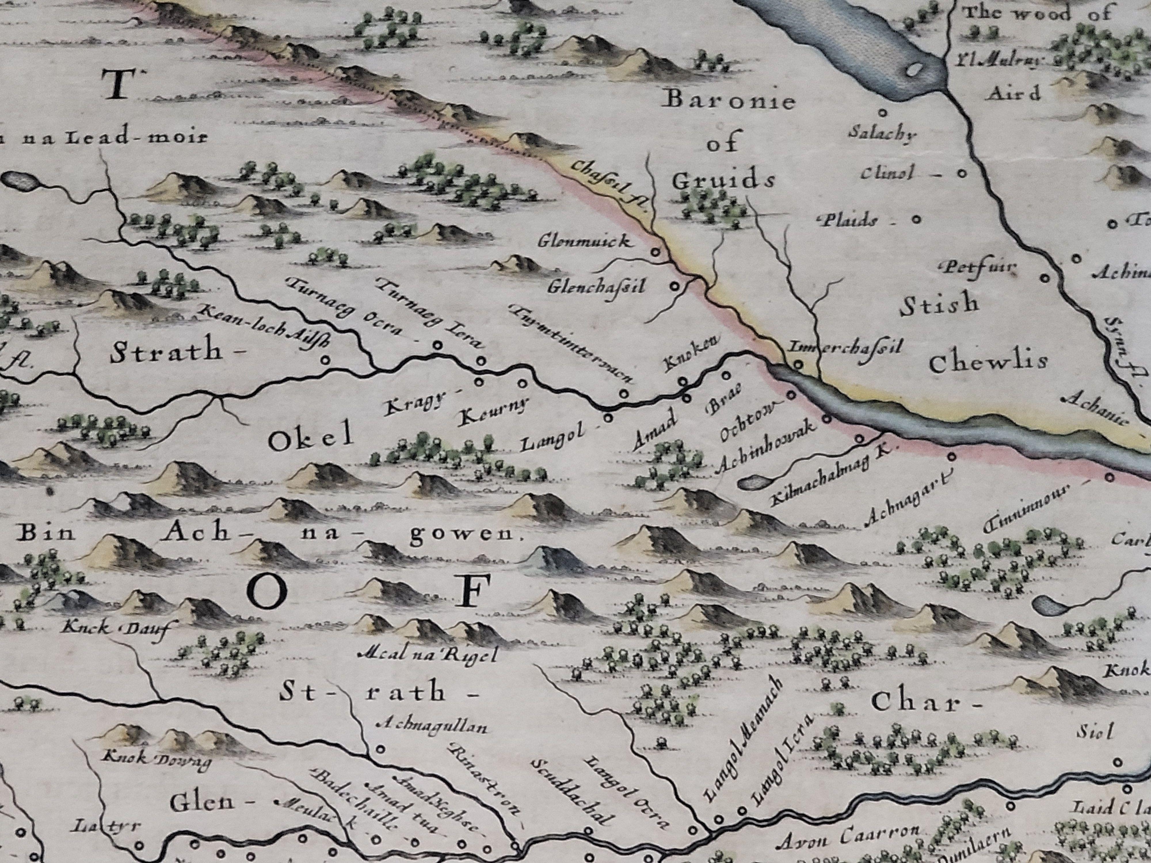 Papier 1654 Carte de Joan Blaeu représentant le Sutherland, Écosse, intitulée « Southerlandia, »Ric0007 en vente
