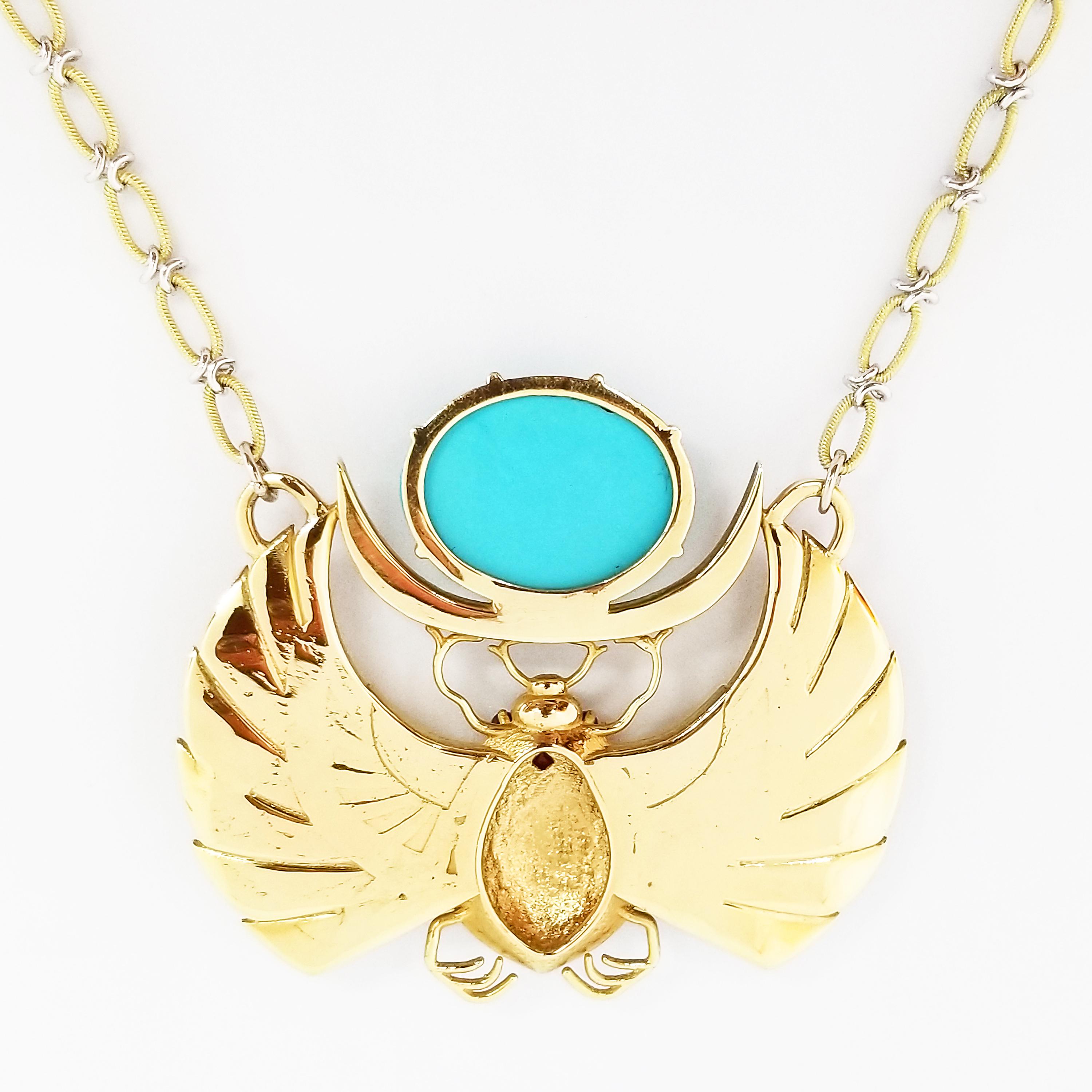 16.58 Carat Natural Sleeping Beauty Turquoise 18 Karat Yellow Gold Scarab Neck For Sale 4