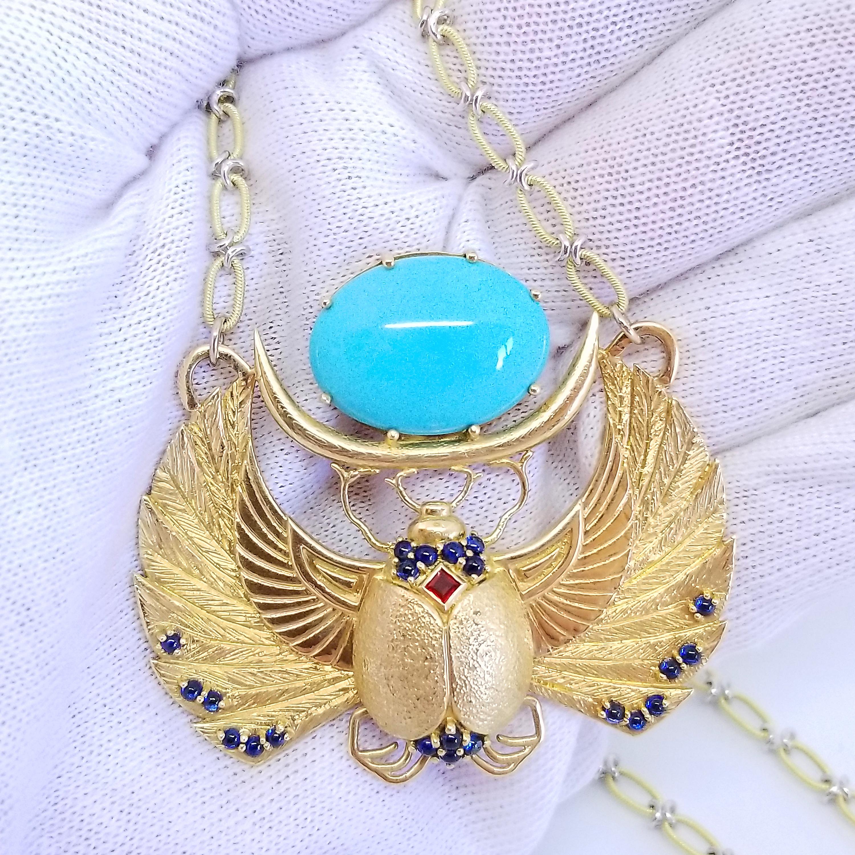 Mixed Cut 16.58 Carat Natural Sleeping Beauty Turquoise 18 Karat Yellow Gold Scarab Neck For Sale