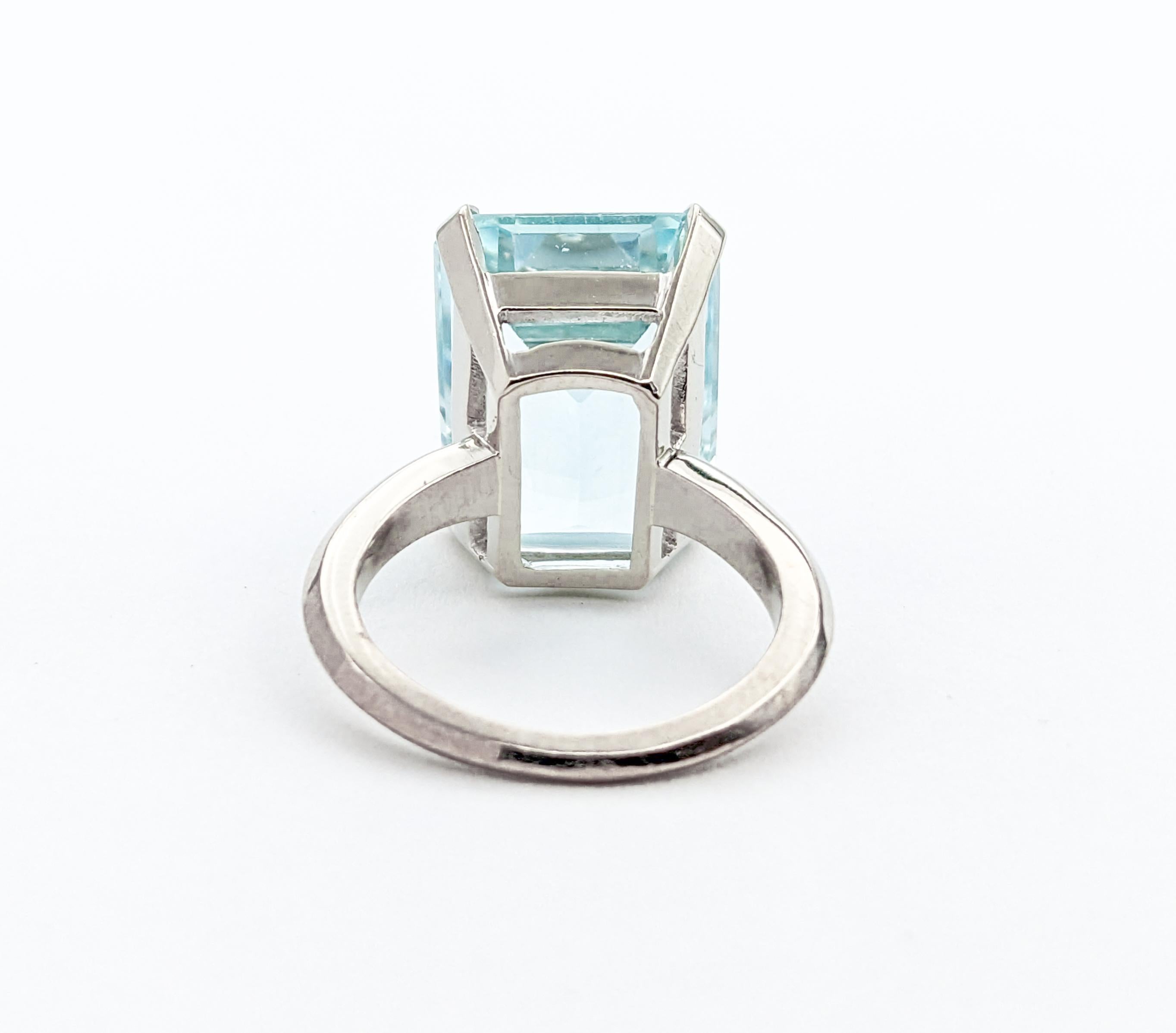 16.5ct Emerald Cut Aquamarine Cocktail Ring In White Gold For Sale 6