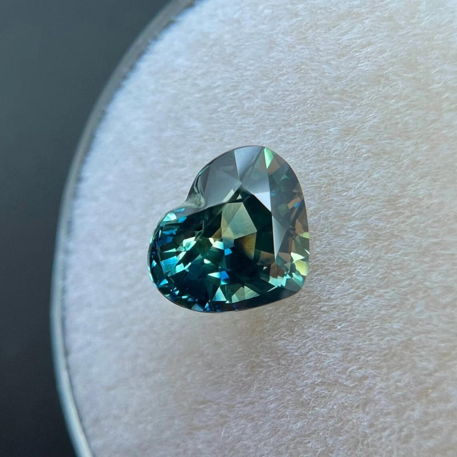 1.65ct Zafiro Natural Azul Vivo Verde Único Corte Corazón Gema Rara 7x6mm si Corte de corazón en venta