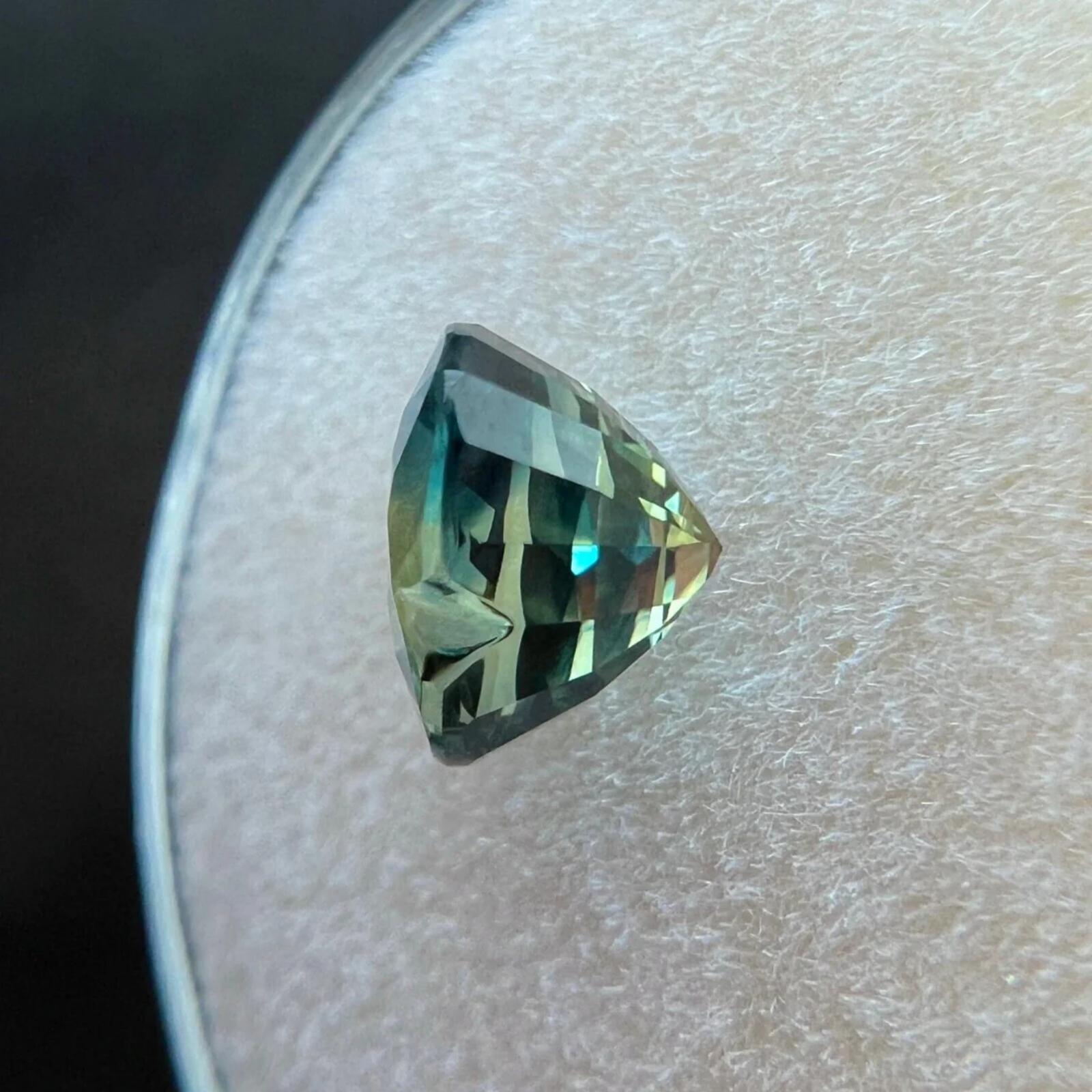 Femenino o masculino 1.65ct Zafiro Natural Azul Vivo Verde Único Corte Corazón Gema Rara 7x6mm si en venta