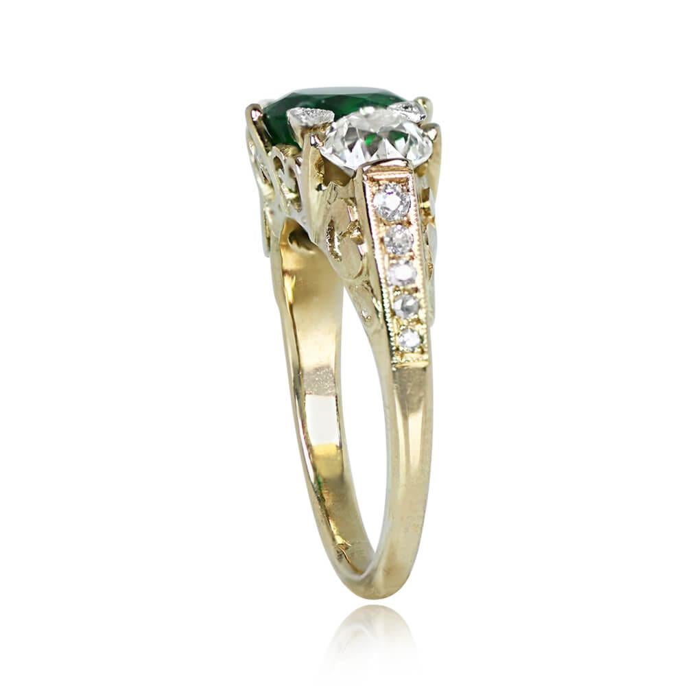 Art Deco 1.65ct Round Cut Emerald Engagement Ring, VS1 Clarity, 18k Yellow Gold For Sale