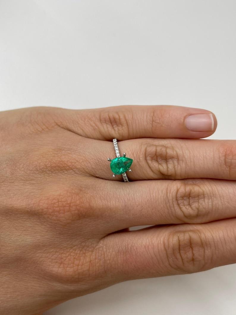 1,65ct Vivid blau-grünen kolumbianischen Smaragd - Birnenschliff Mai Birthstone Edelstein im Angebot 2