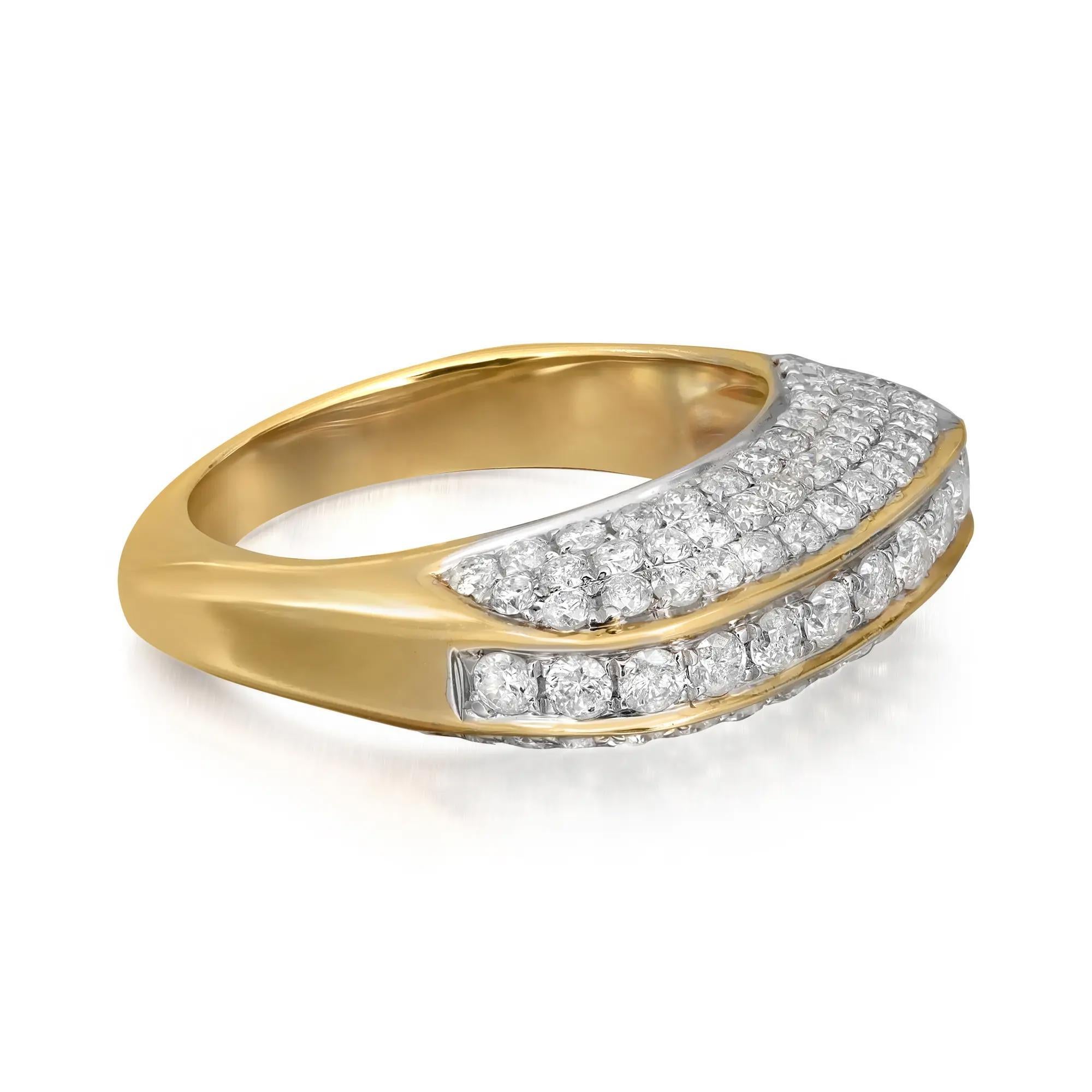 Moderne Bague carrée pour femme en or jaune 14 carats avec diamants taille ronde sertis en pavé de 1,65 carat en vente