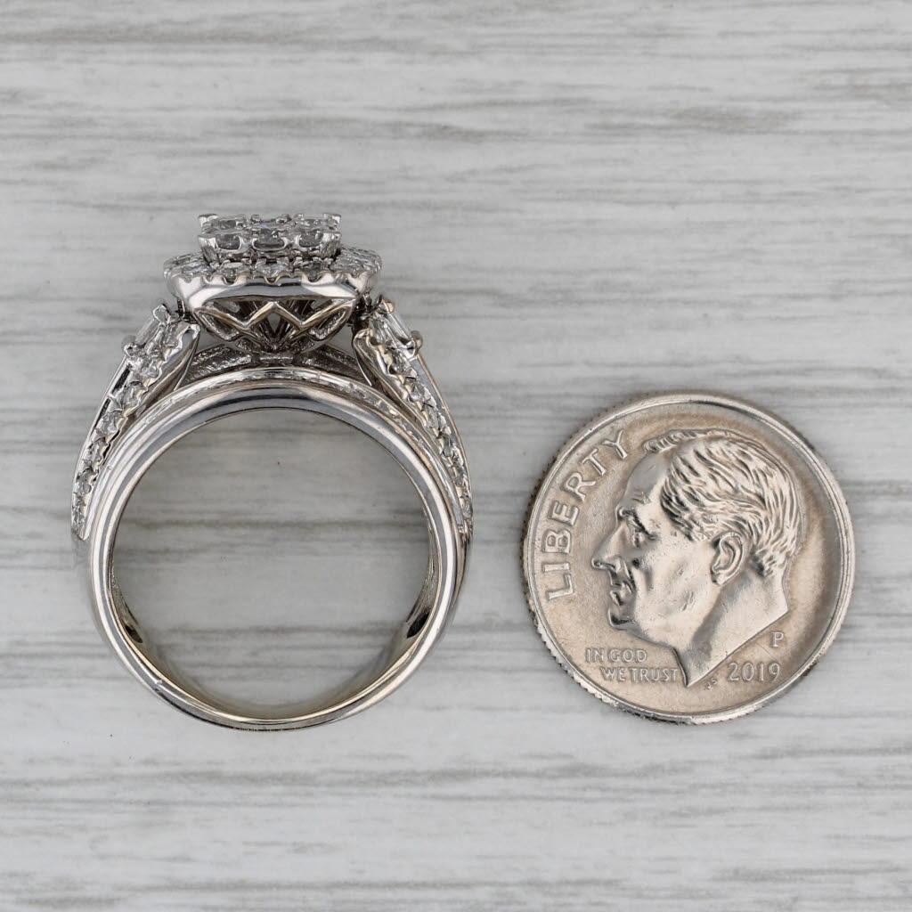 Anello di fidanzamento con diamante a forma di aureola da 1,65 ct. saldato Set da sposa in oro bianco 14k Misura 6 in vendita 2