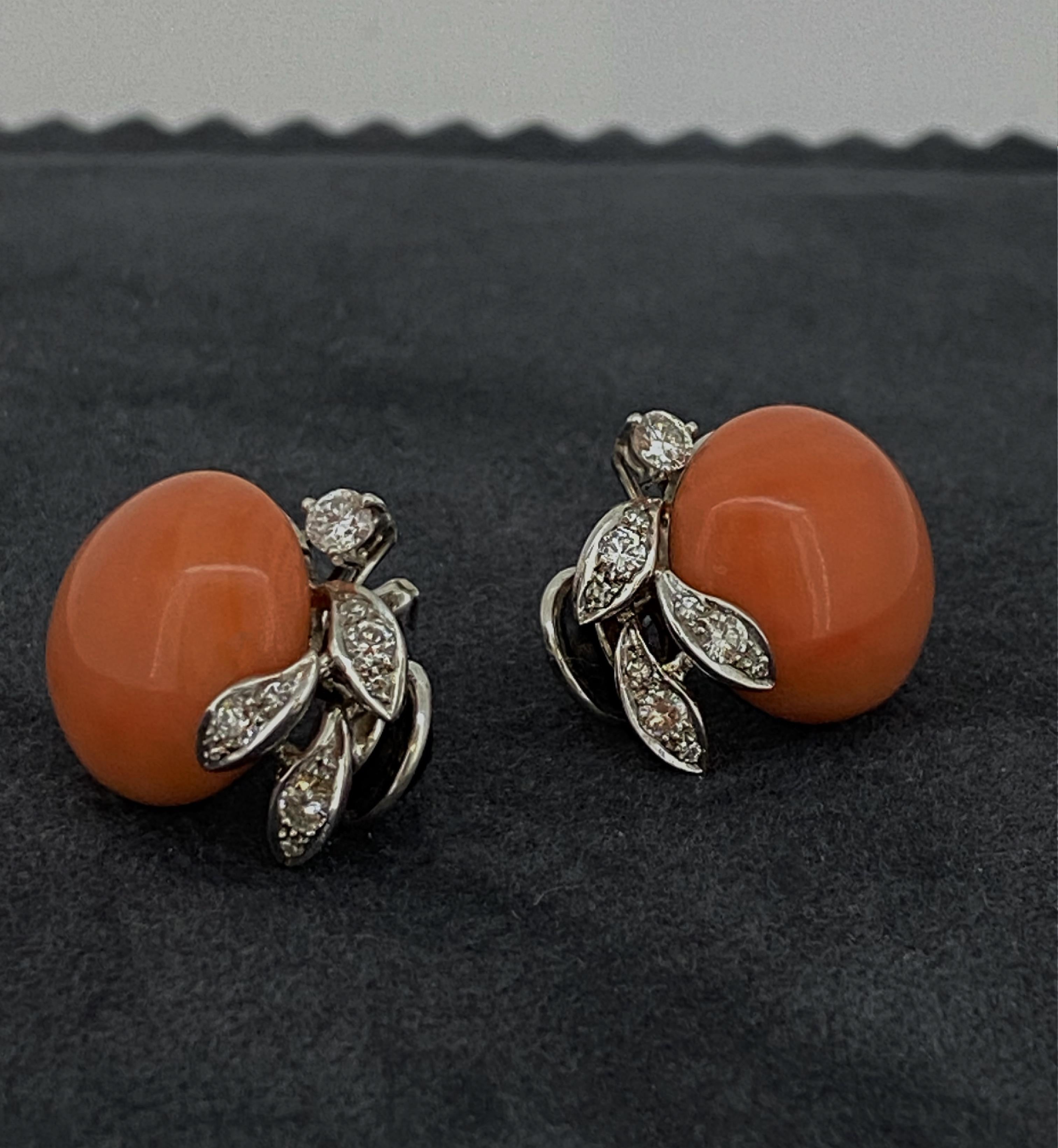 16.5mm Natural Mediterranean Coral & Diamond Earrings / Clips in 18K White Gold In Excellent Condition For Sale In MELBOURNE, AU