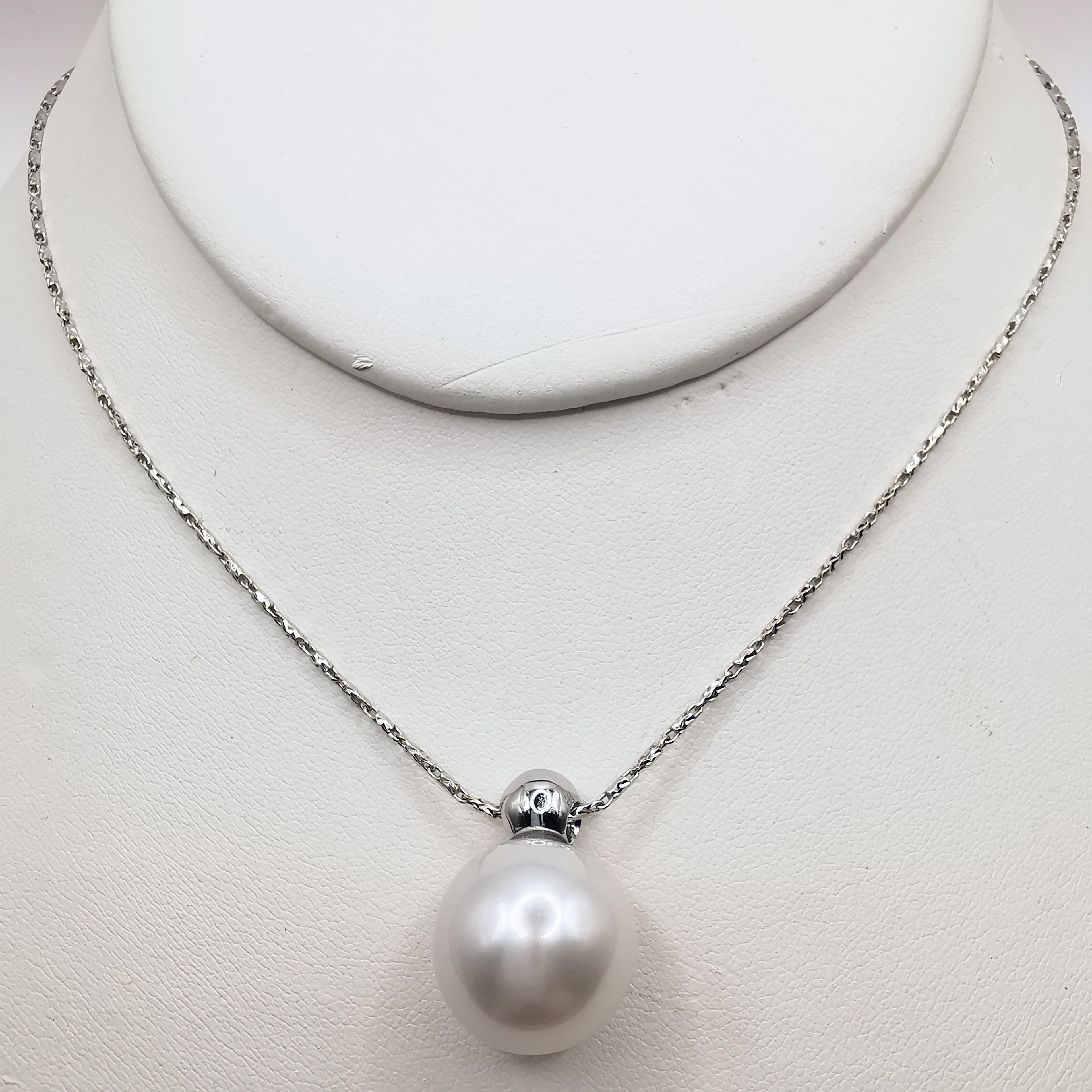 Bead 16.5mm White South Sea Pearl Pendant in 18K White Gold For Sale