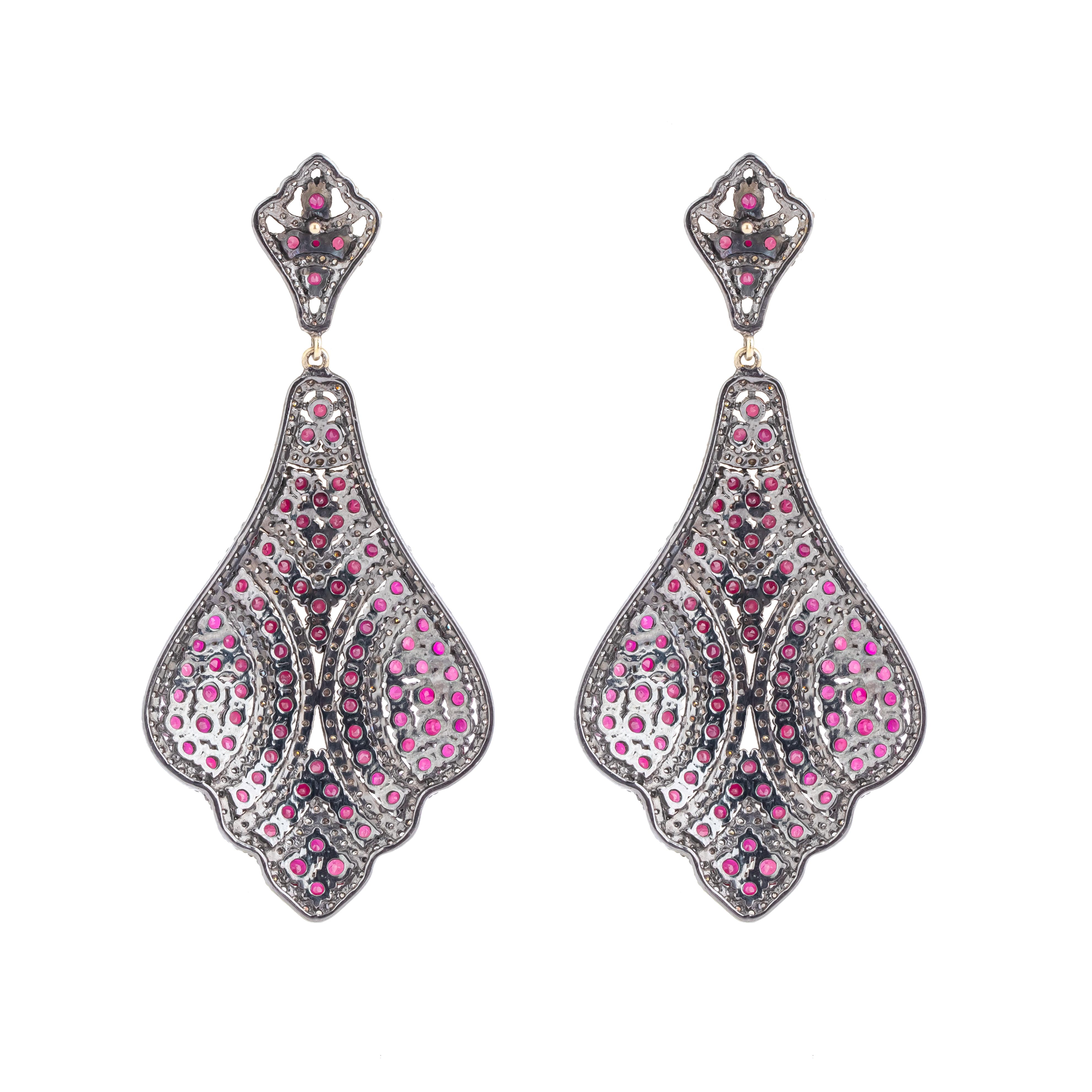 16.6 Carat Diamond and Ruby Cocktail Earrings In New Condition For Sale In Jaipur, IN
