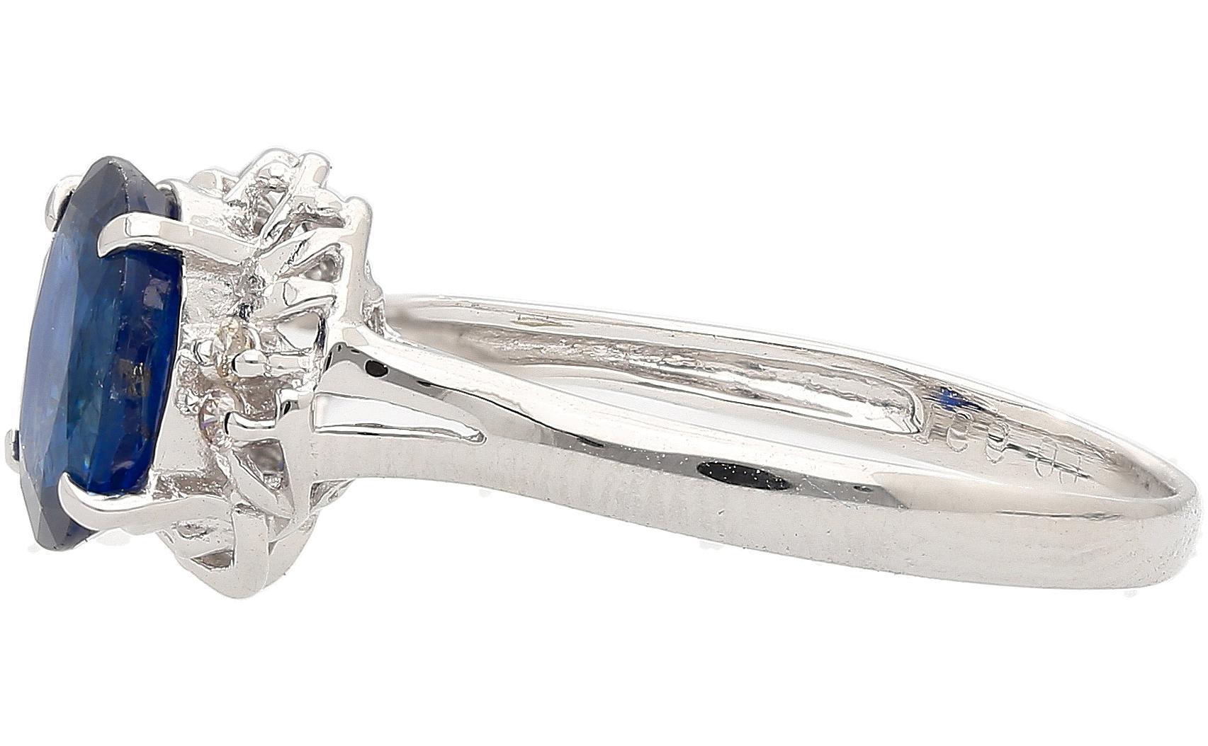 1,66 Karat ovaler blauer Saphir und Diamant Platin Dainty-Ring (Ovalschliff) im Angebot