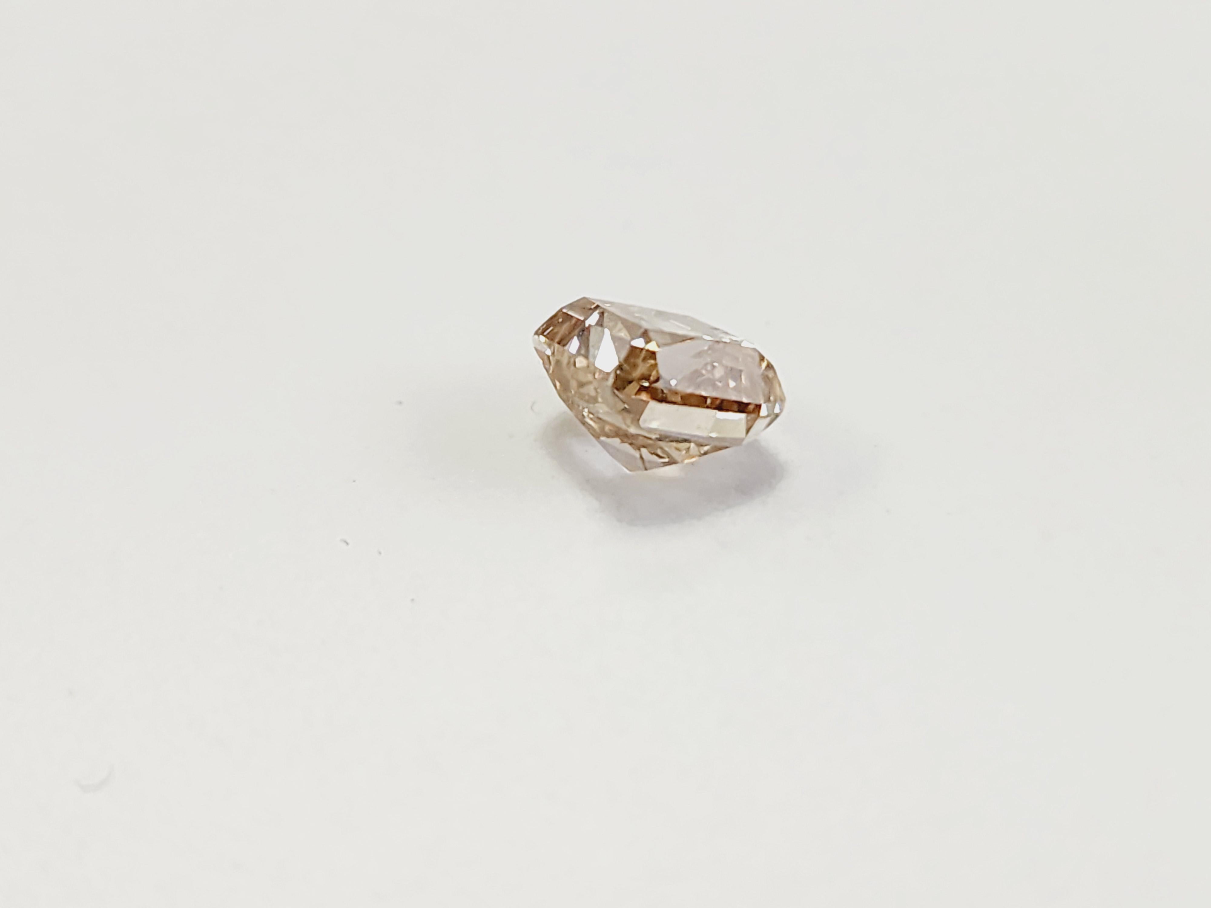 MUESTRA EN VENTA GIA 1,66 Quilates Diamante Suelto Talla Radiante Amarillo Marrón Fantasía en venta 1