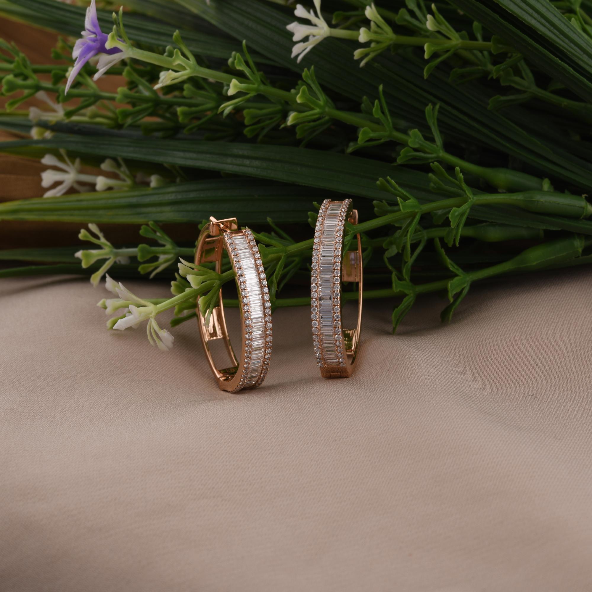 Modern 1.66 Carat SI Clarity HI Color Baguette Diamond Fine Hoop Earrings 18k Rose Gold For Sale