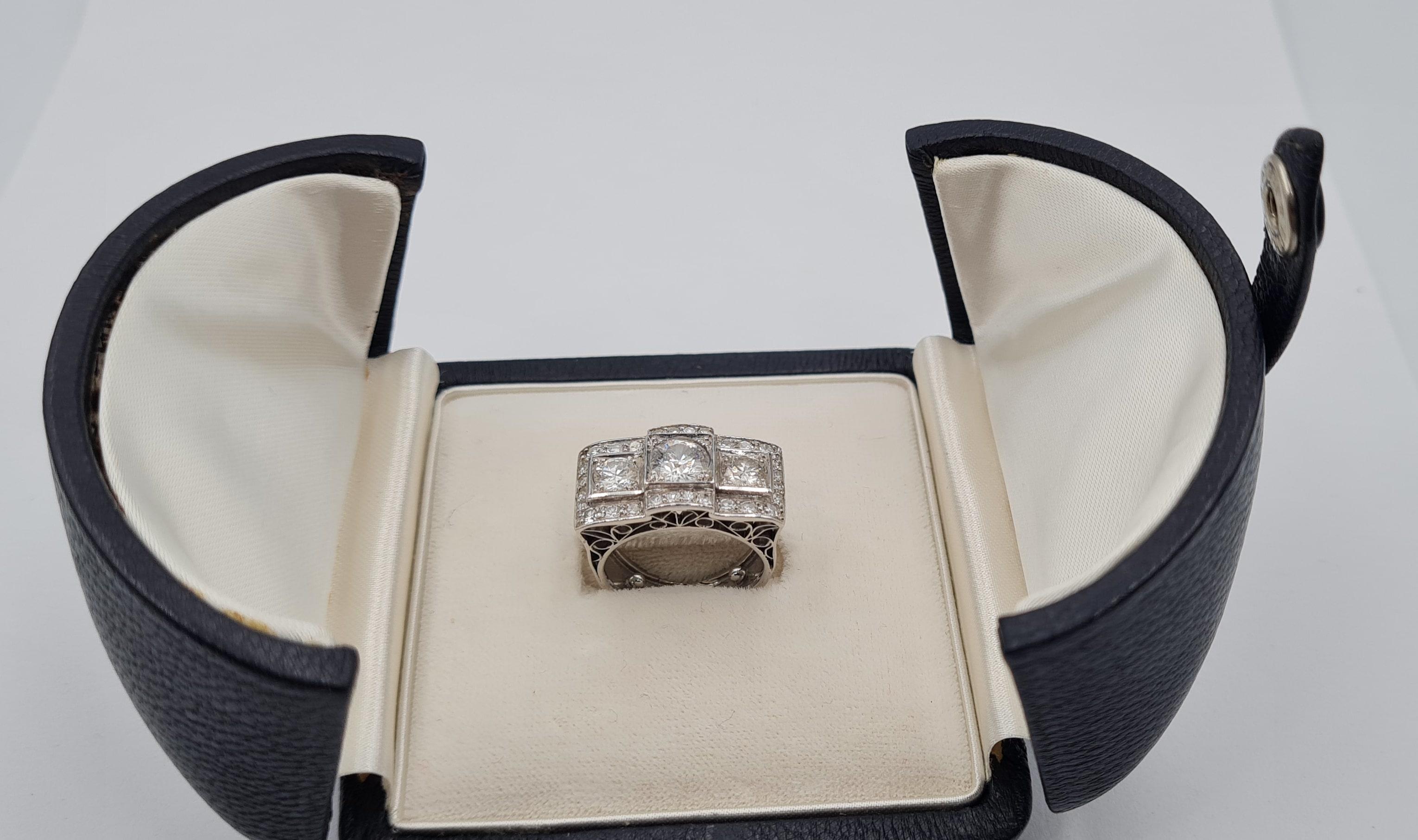 Women's or Men's Three Stone Diamond Round Brilliant Old European Cut Vintage Ring