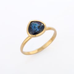 1.66 ct Bezel Set Pear Cut Blue Sapphire Gemstone 18K Yellow Gold Solitaire Ring