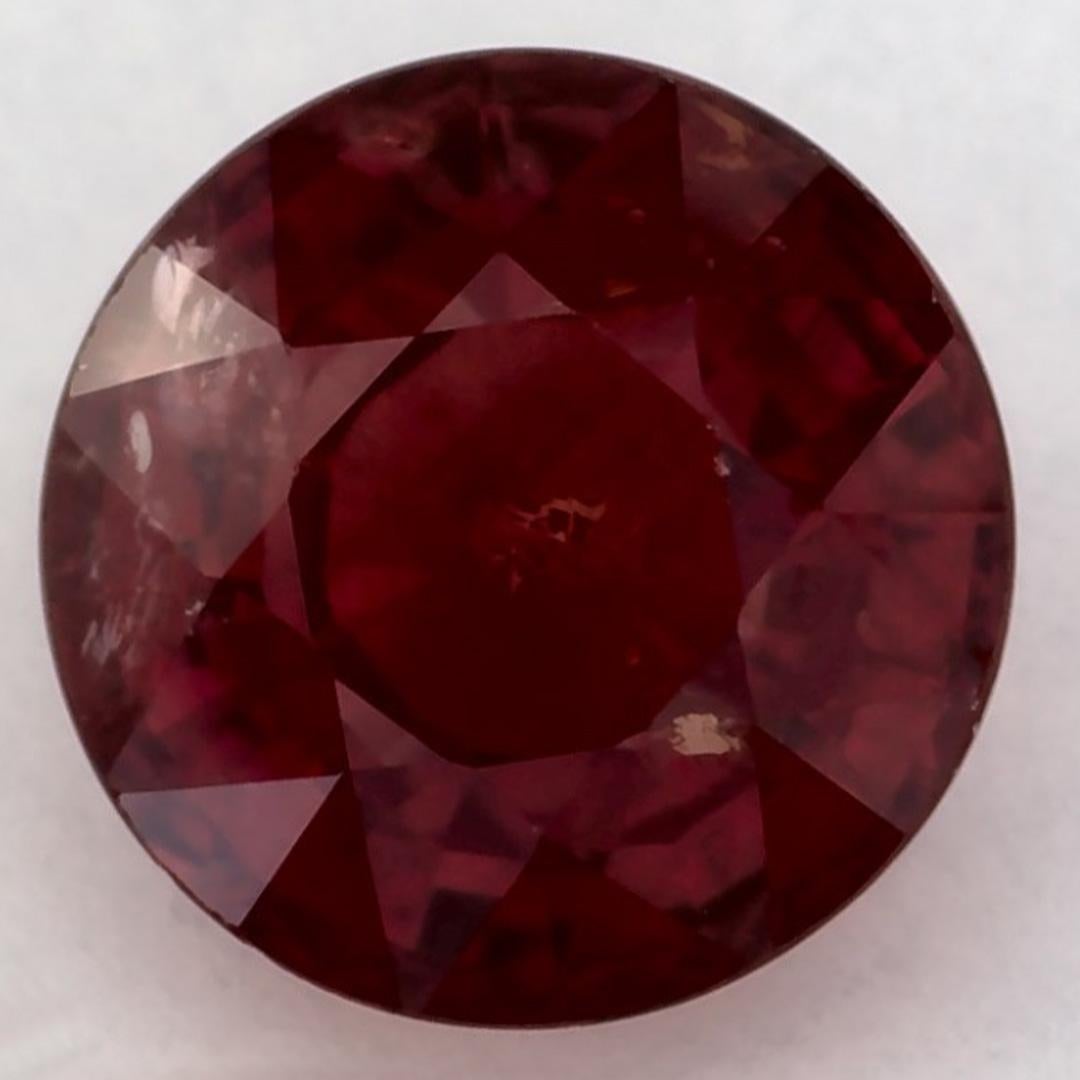 Une pierre de naissance exquise de couleur rouge pour le mois de juillet, censée véhiculer un statut de pouvoir et de richesse.

Explorez la vibrante collection d'émeraudes, de rubis et de saphirs de notre magasin, disponibles sous forme de pierres