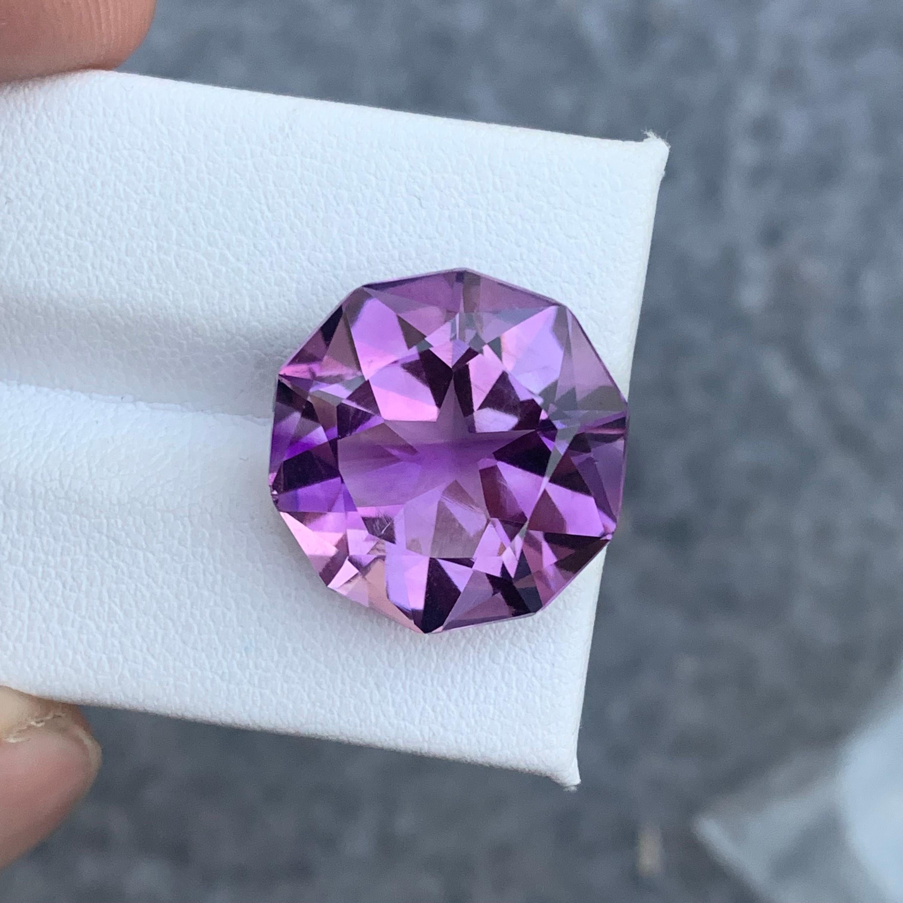 Round Cut 16.60 Carat Natural Round Flower Cut Loose Amethyst Gemstone from Brazil For Sale