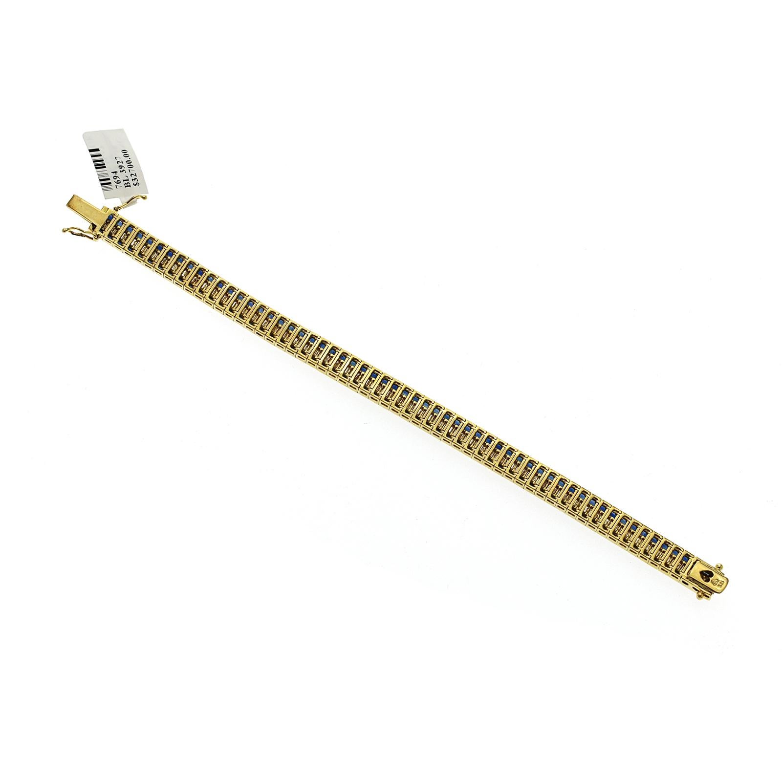 16.62 CT Blue Sapphire & 3.20 CT Baguette Diamond 18K Yellow Gold Bracelet In New Condition For Sale In Los Angeles, CA