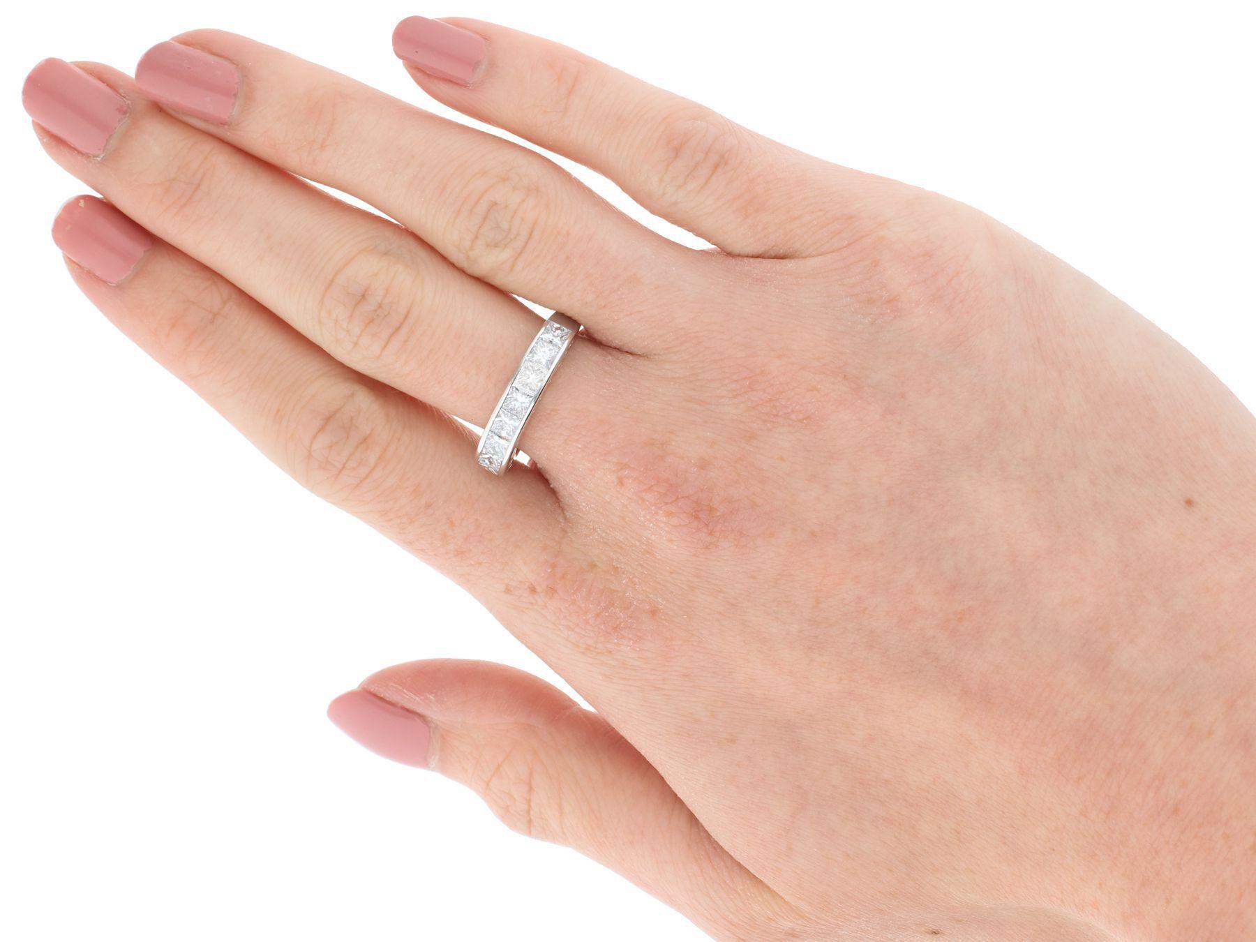 Women's or Men's 1.66 carat Diamond and Platinum Half Eternity Engagement Ring For Sale