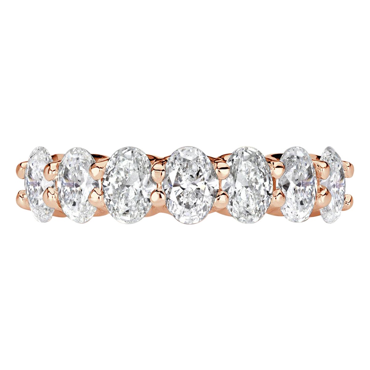 1.66ct Oval Cut Diamond Wedding Band in 18k Rose Gold For Sale