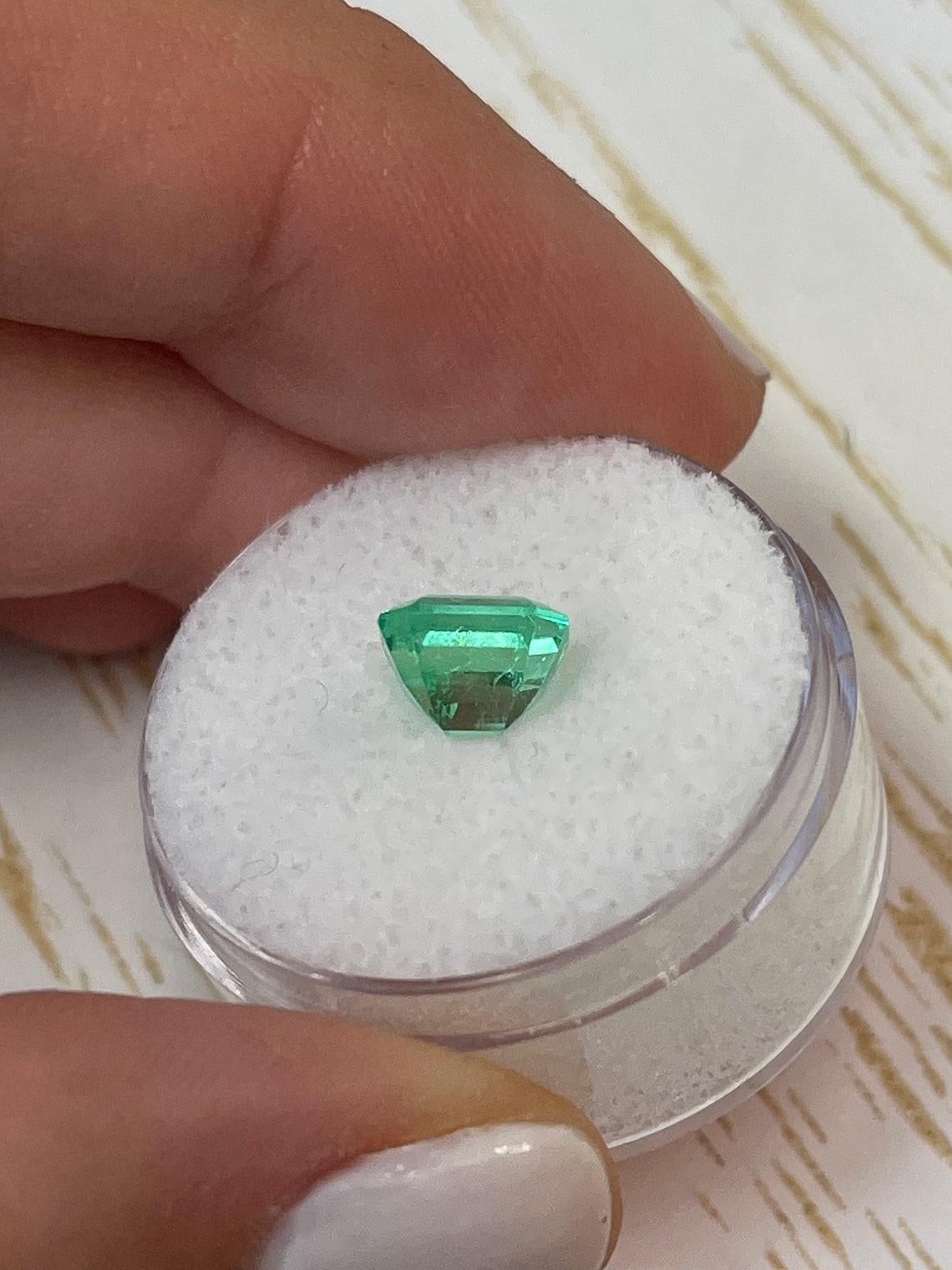 1.66ct VS Light Green Emerald Cut Colombian Gem Genuine May Birthstone Earth For Sale 1