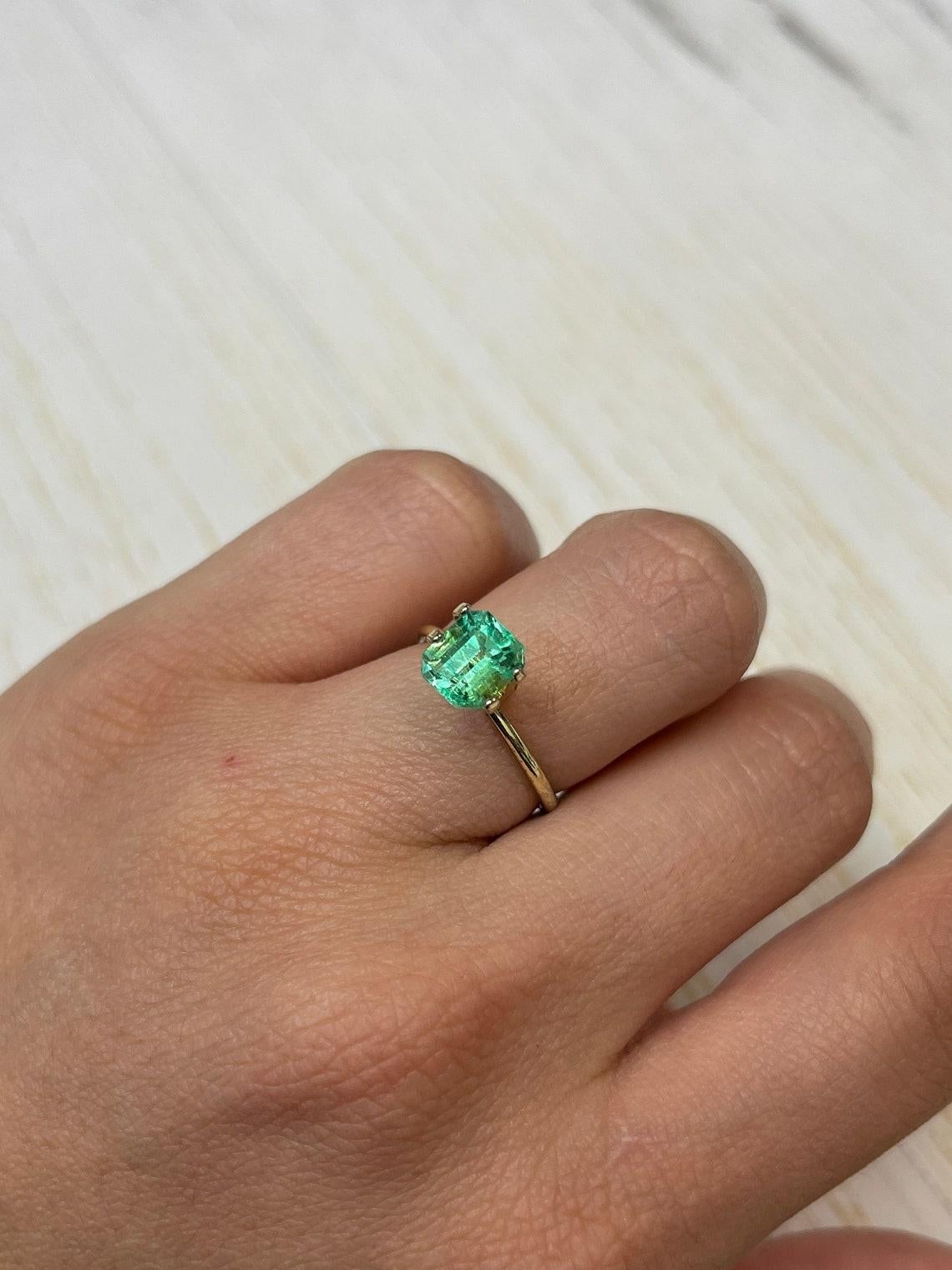 1.66ct VS Light Green Emerald Cut Colombian Gem Genuine May Birthstone Earth For Sale 3