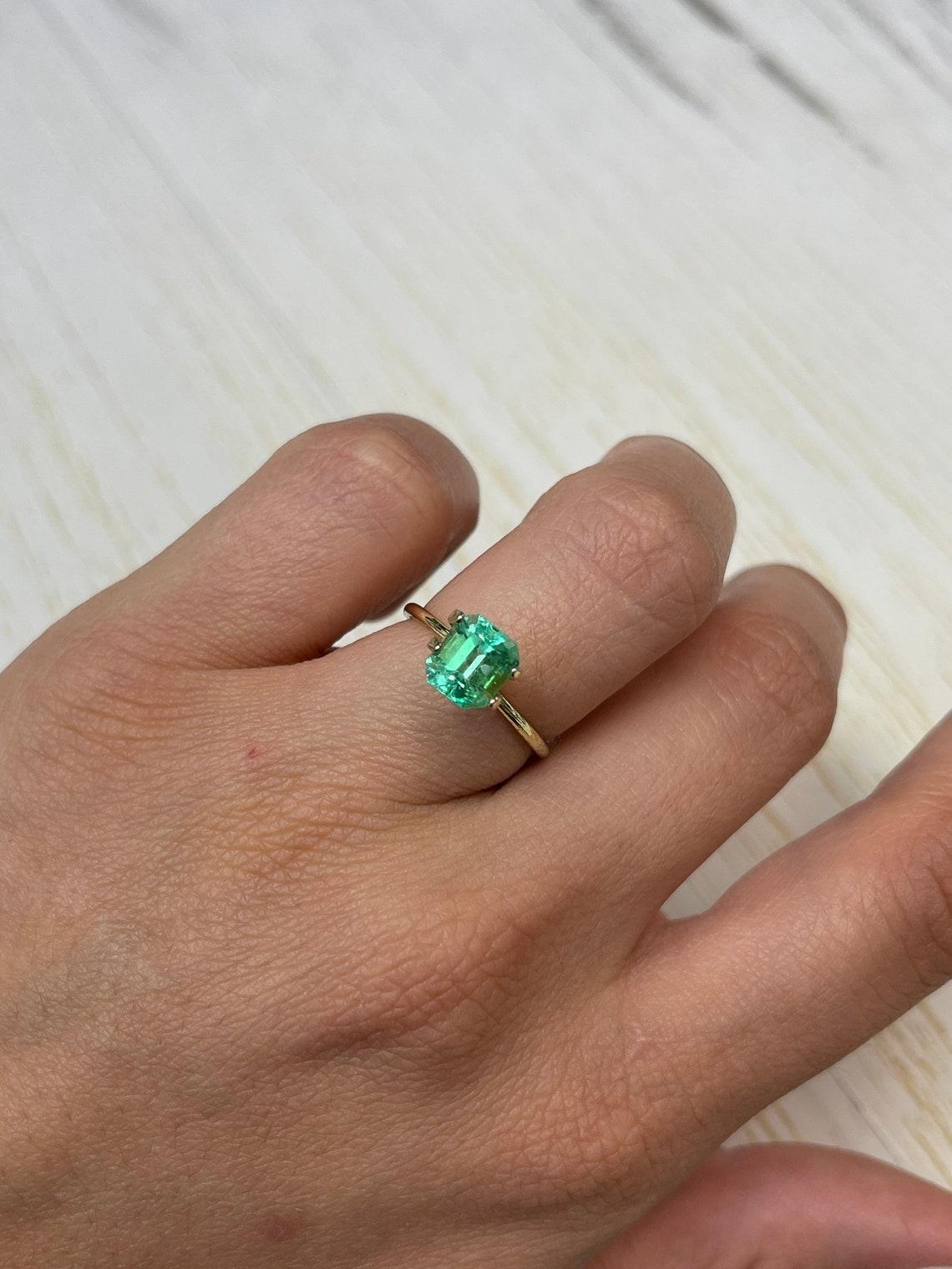 1.66ct VS Light Green Emerald Cut Colombian Gem Genuine May Birthstone Earth For Sale 4