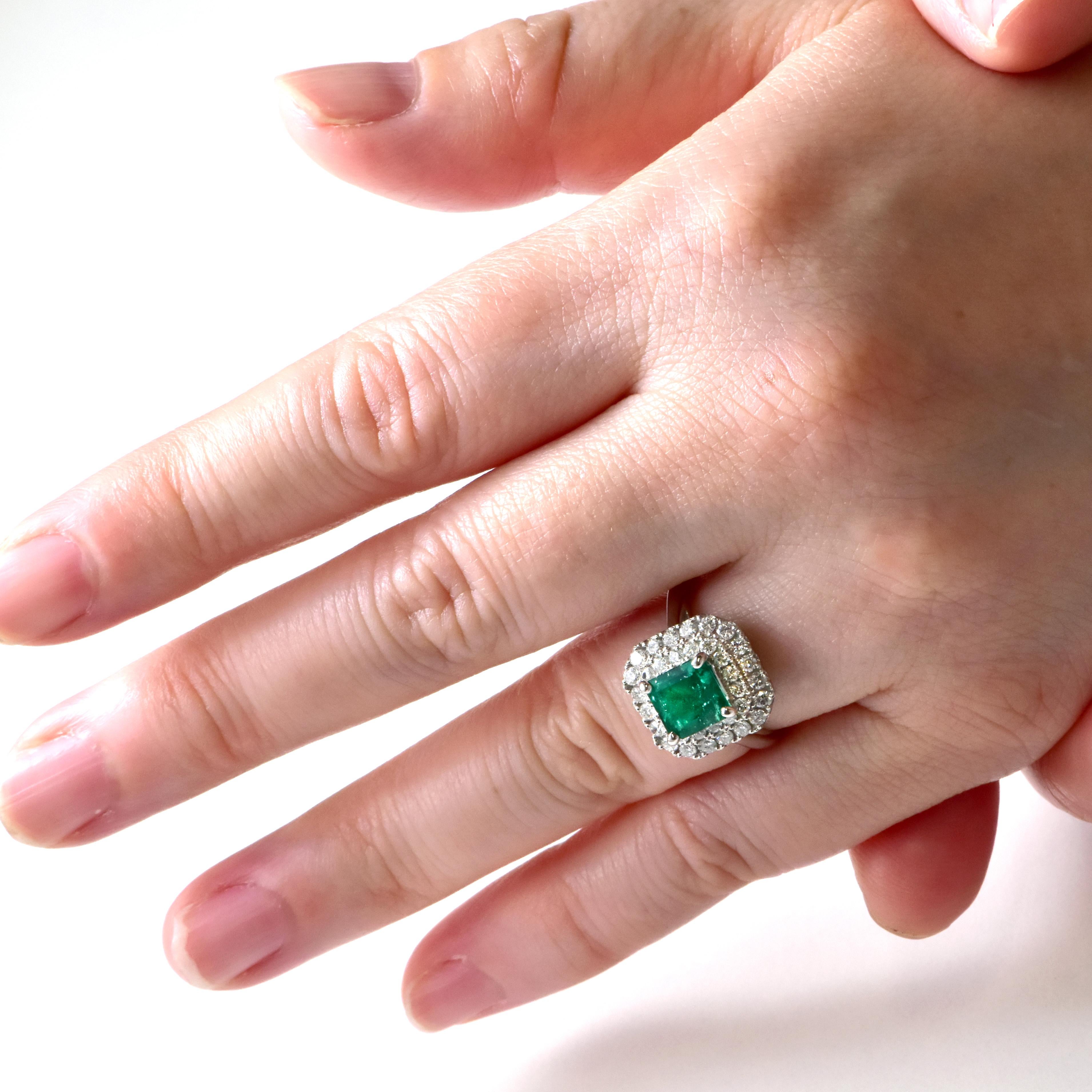 Modern 1.67 Carat Colombian, Muzo-Green Emerald and Diamond Ring Made in Platinum For Sale