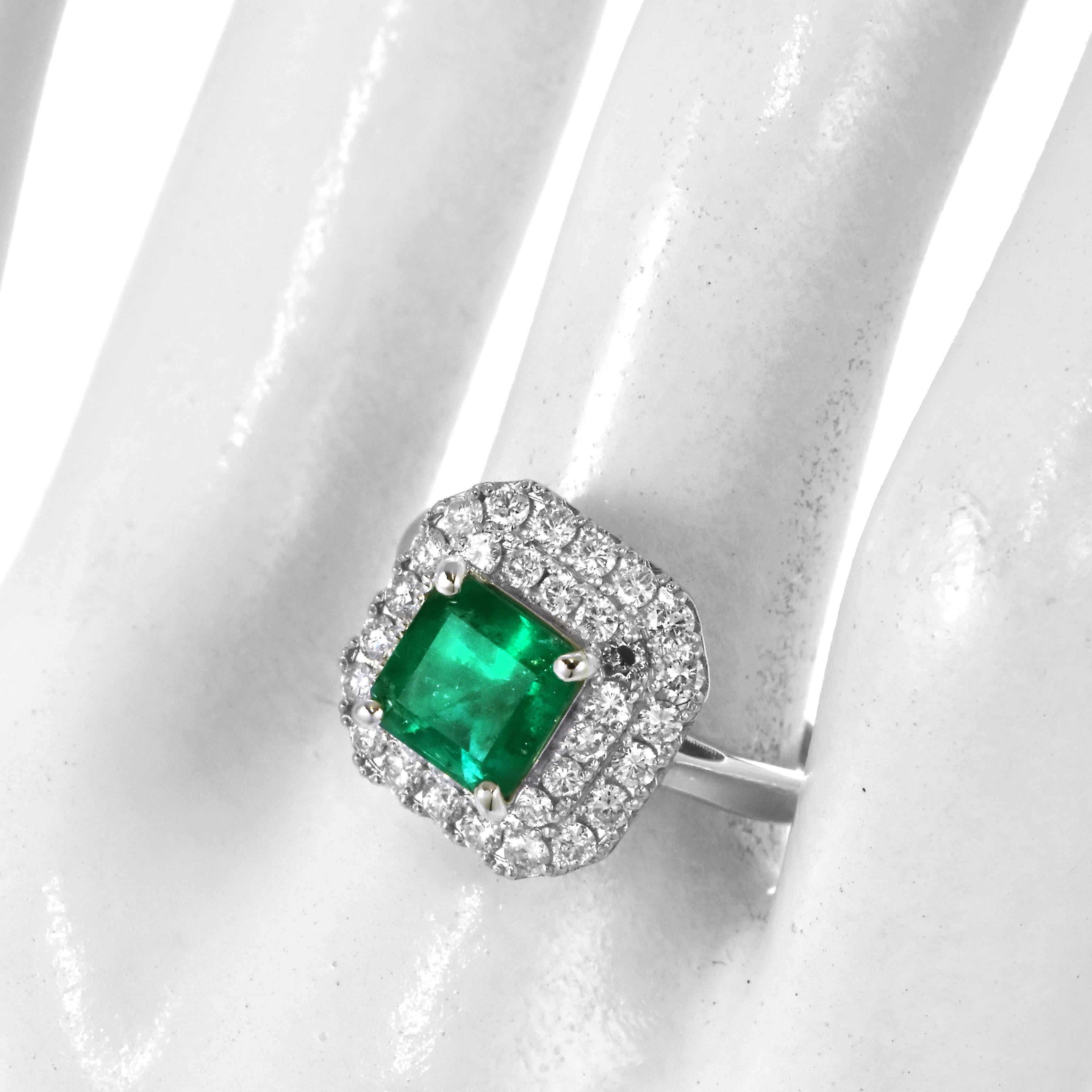 1.67 Carat Colombian, Muzo-Green Emerald and Diamond Ring Made in Platinum For Sale 1