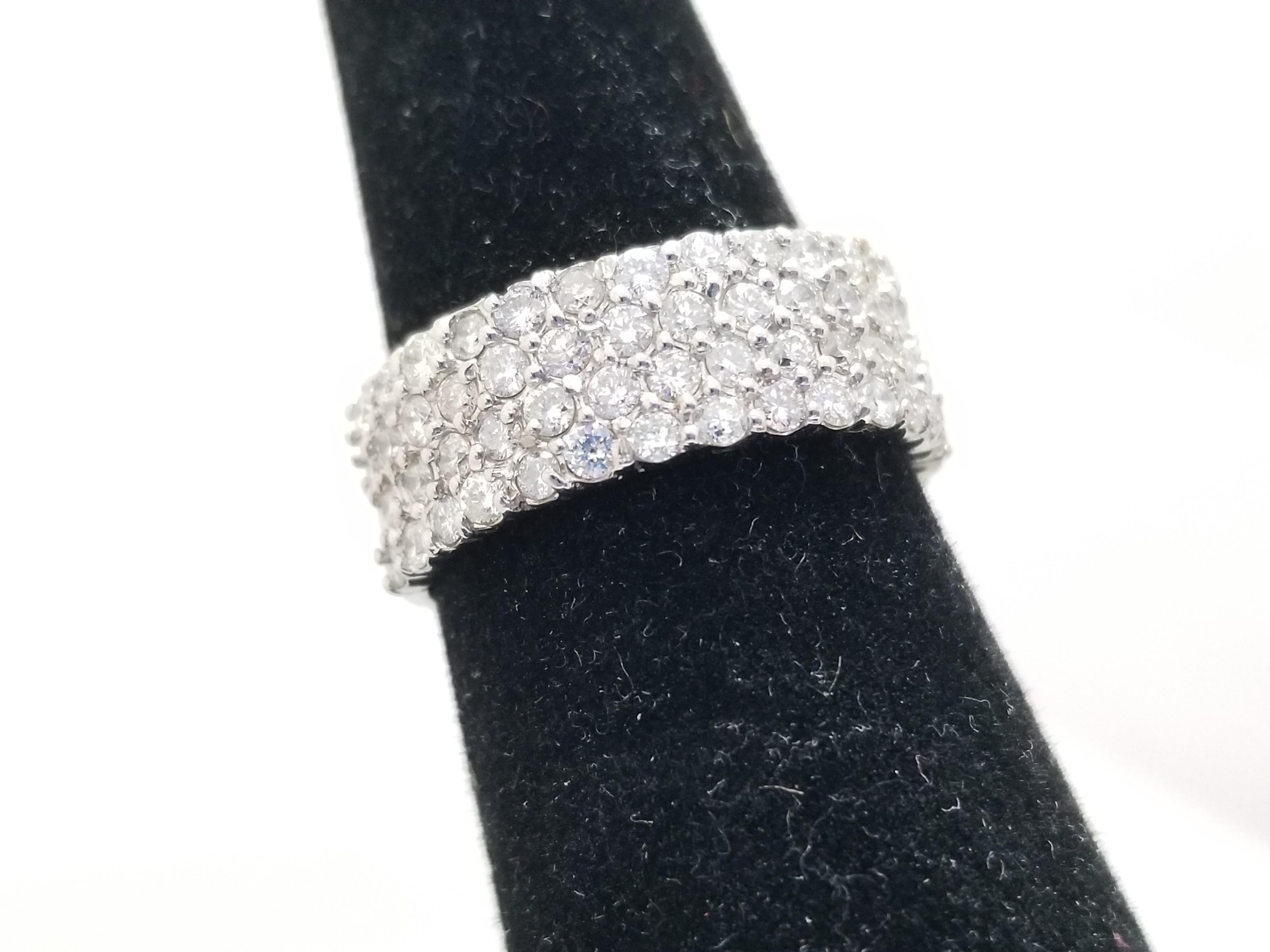 1.67 Carat Diamond Band 14 Karat White Gold In New Condition In Great Neck, NY