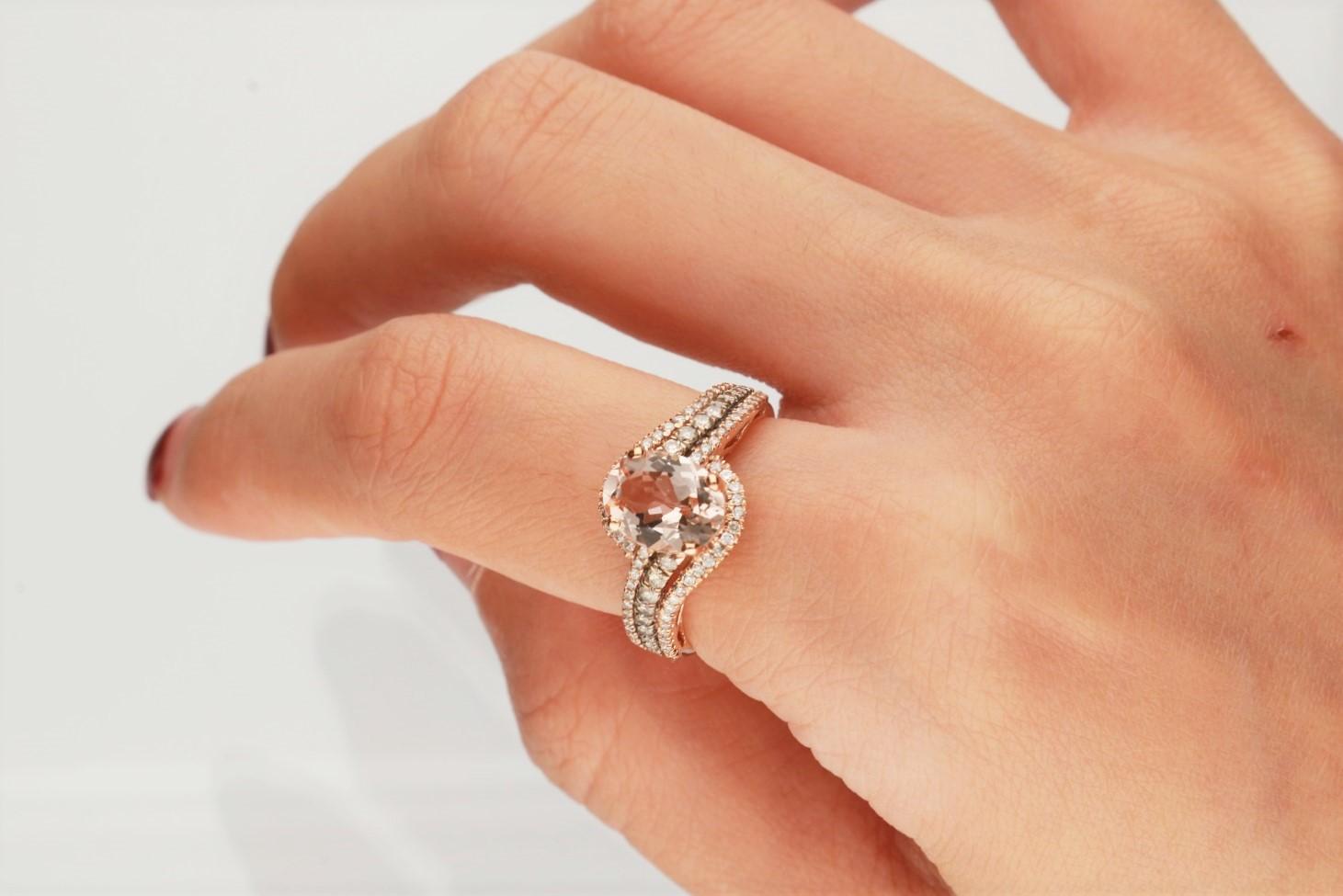 Art Deco 1.67 Carat Morganite Oval Cut Diamond Accents 10K Rose Gold Engagement Ring
