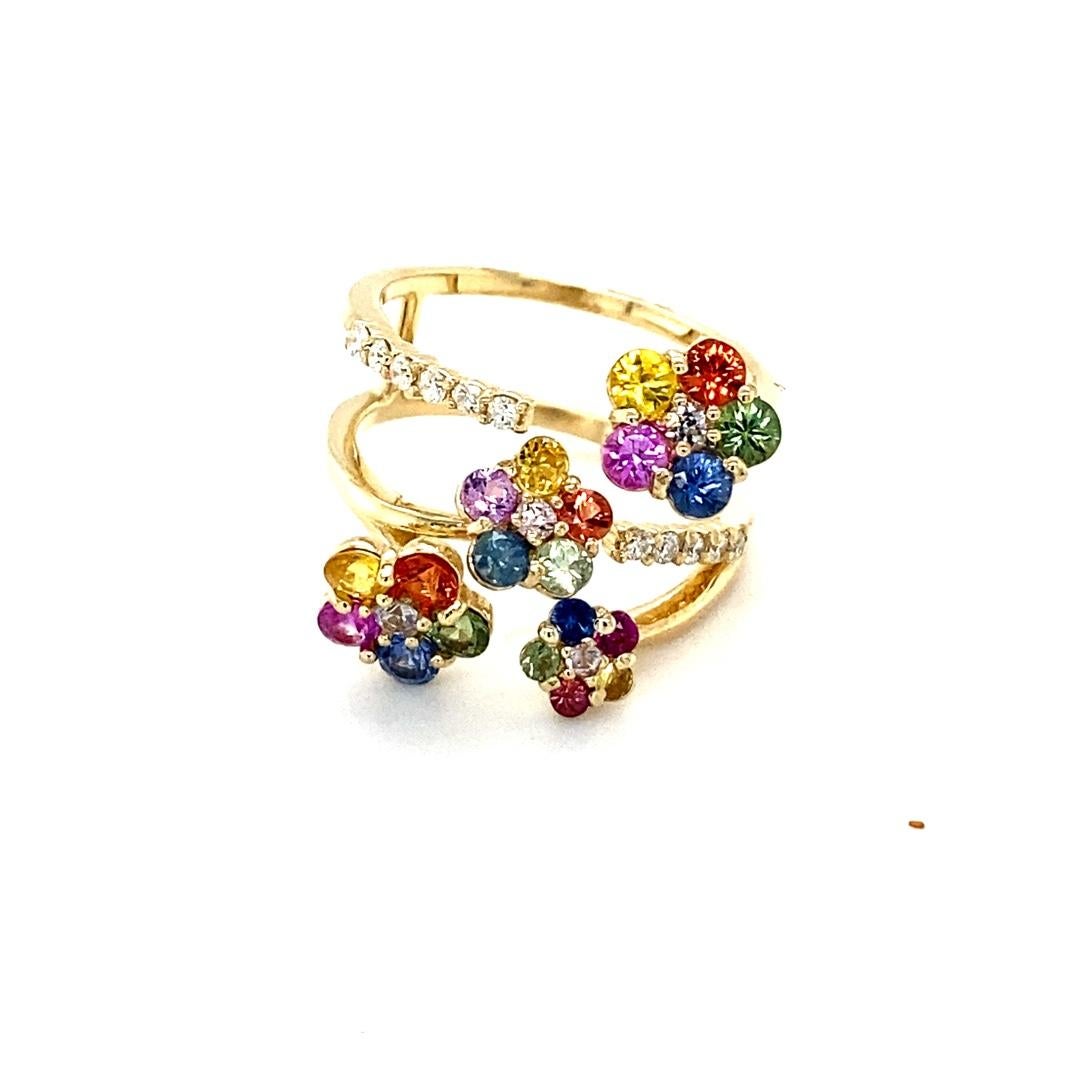 Women's 1.67 Carat Natural Multi Color Sapphire Diamond Yellow Gold Cocktail Ring For Sale