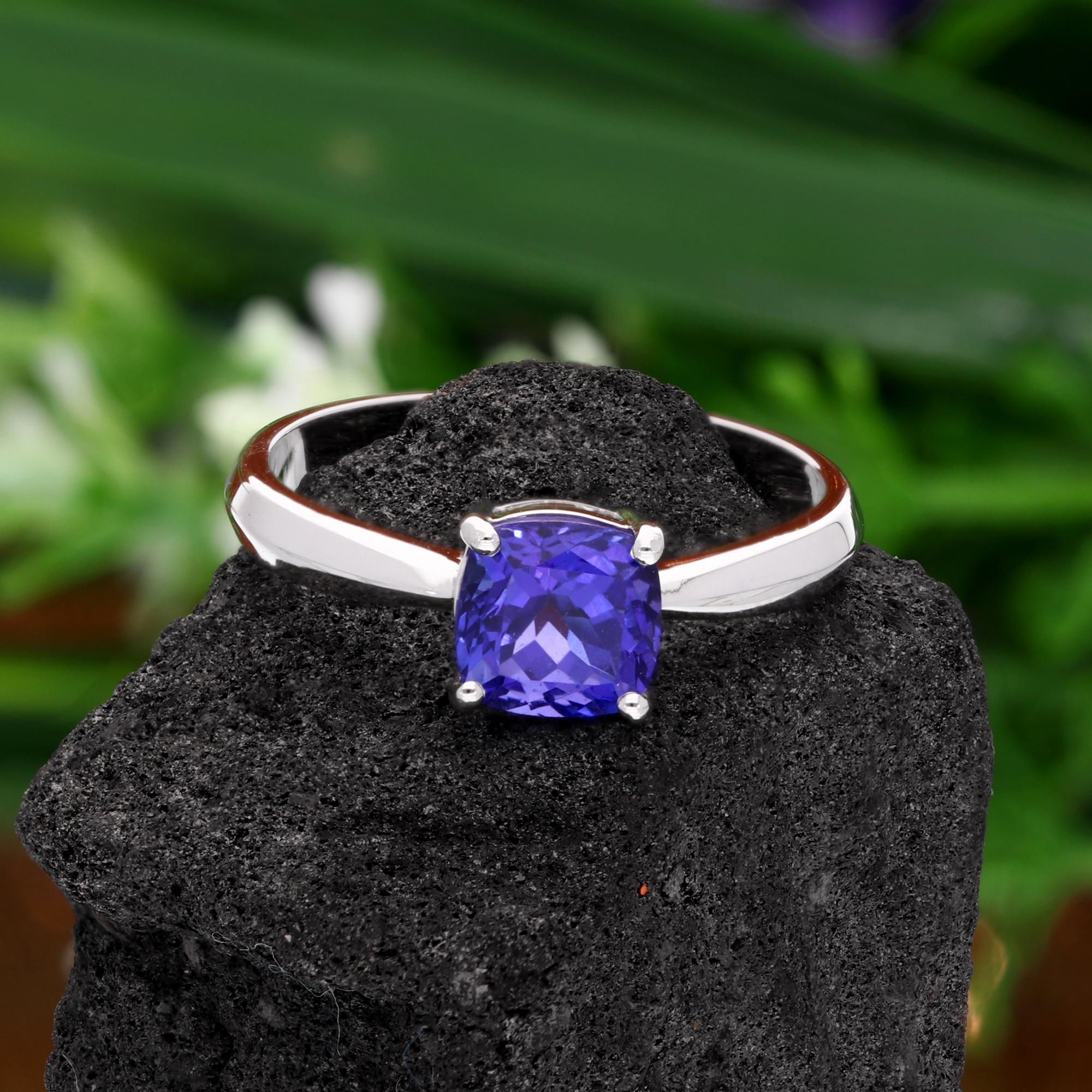 Modern 1.67 Carat Solitaire Cushion Shape Tanzanite Gemstone Ring 14 Karat White Gold For Sale