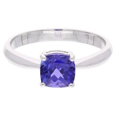 Anello solitario di tanzanite a forma di cuscino da 1,67 carati in oro bianco 14 carati