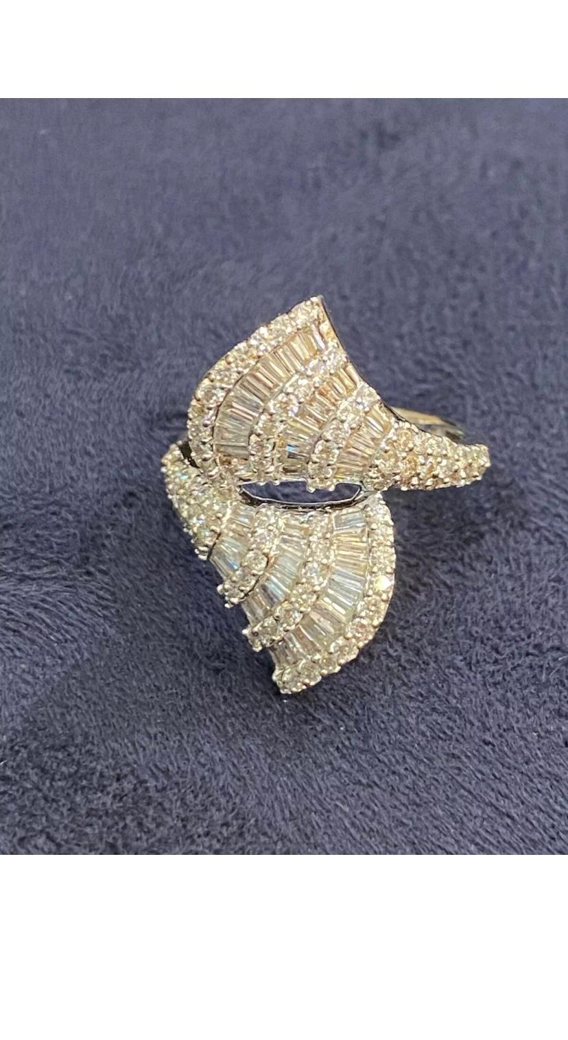 1.67 Carats Natural Diamonds Gold Fashion Gold Ring In New Condition For Sale In Massafra, IT
