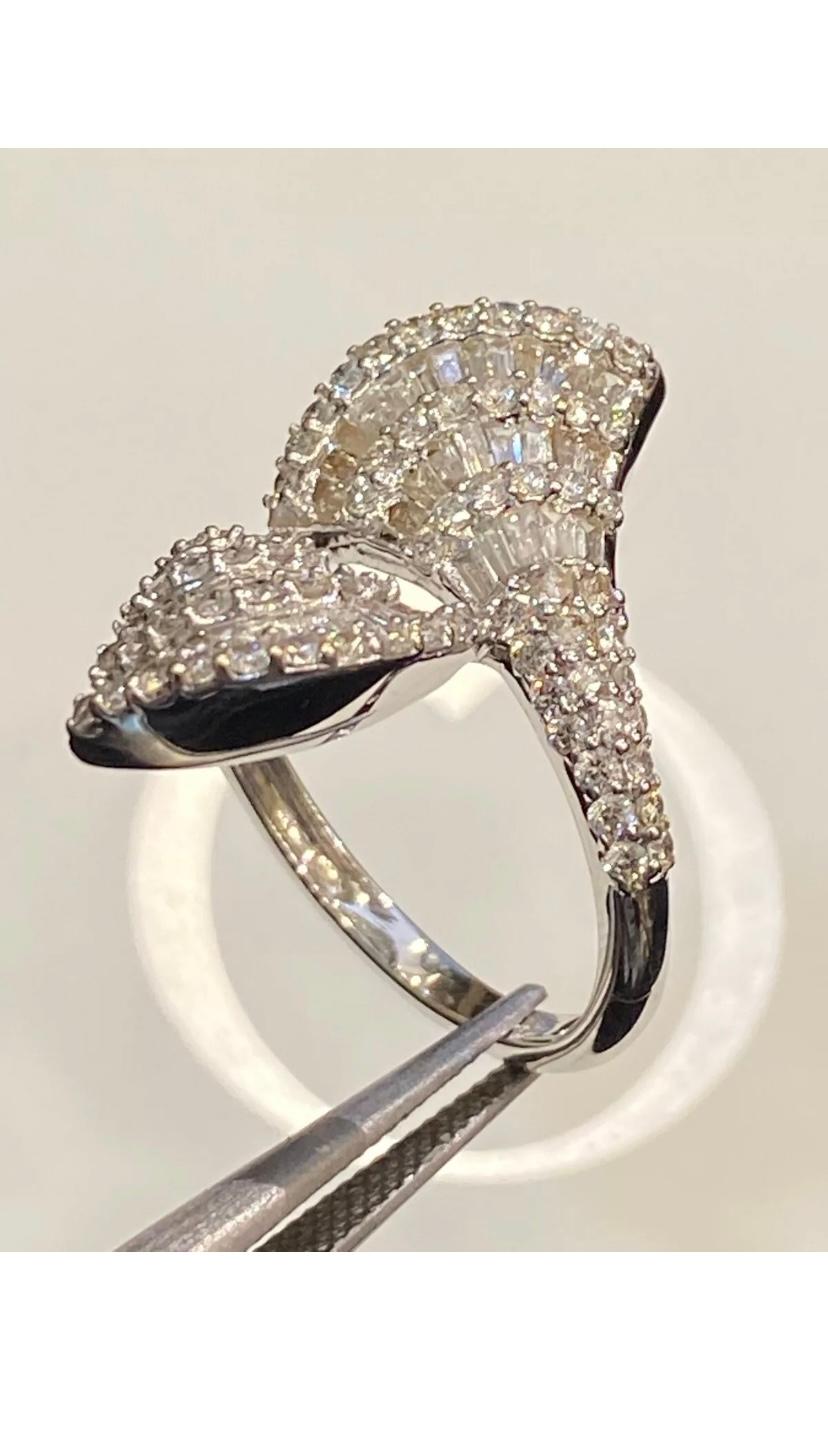 1.67 Carats Natural Diamonds Gold Fashion Gold Ring For Sale 4