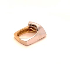 1.67 Carat Pink Spinel and Diamond Gold Ring