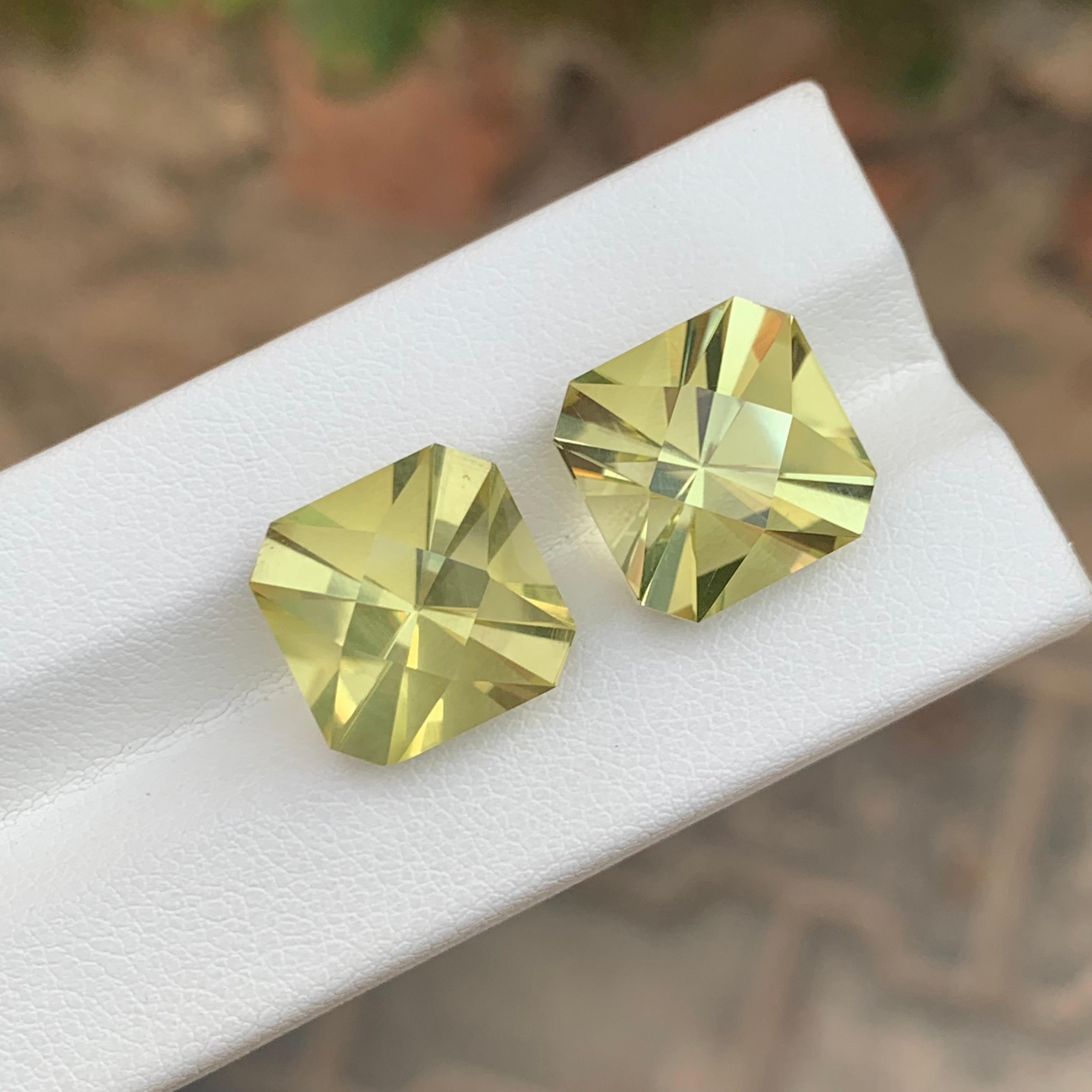 Femenino o masculino Piedra preciosa de cuarzo limón suelto natural de 16,70 quilates en forma de pareja cuadrada en venta